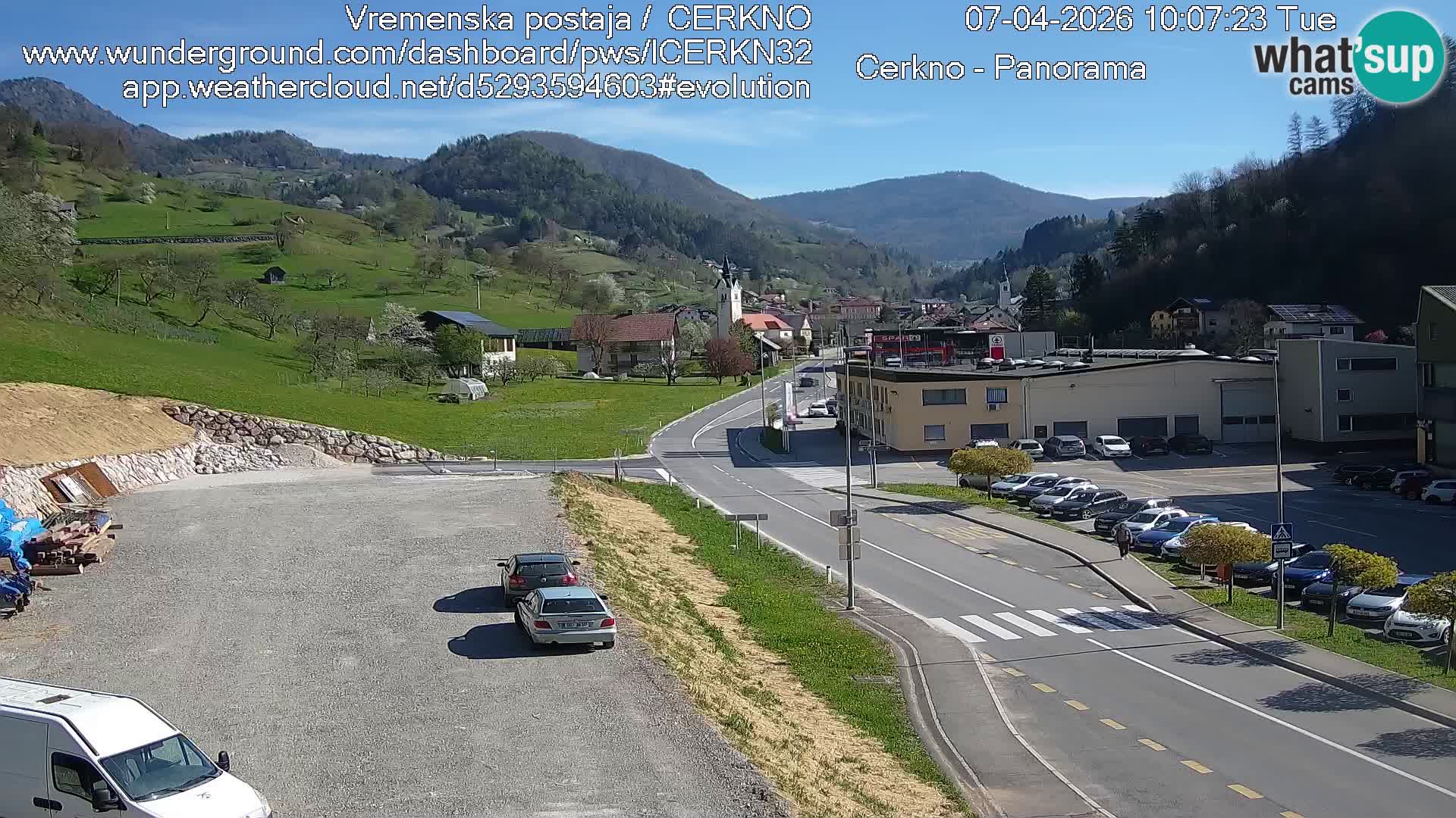 Cerkno city entrance Live Webcam