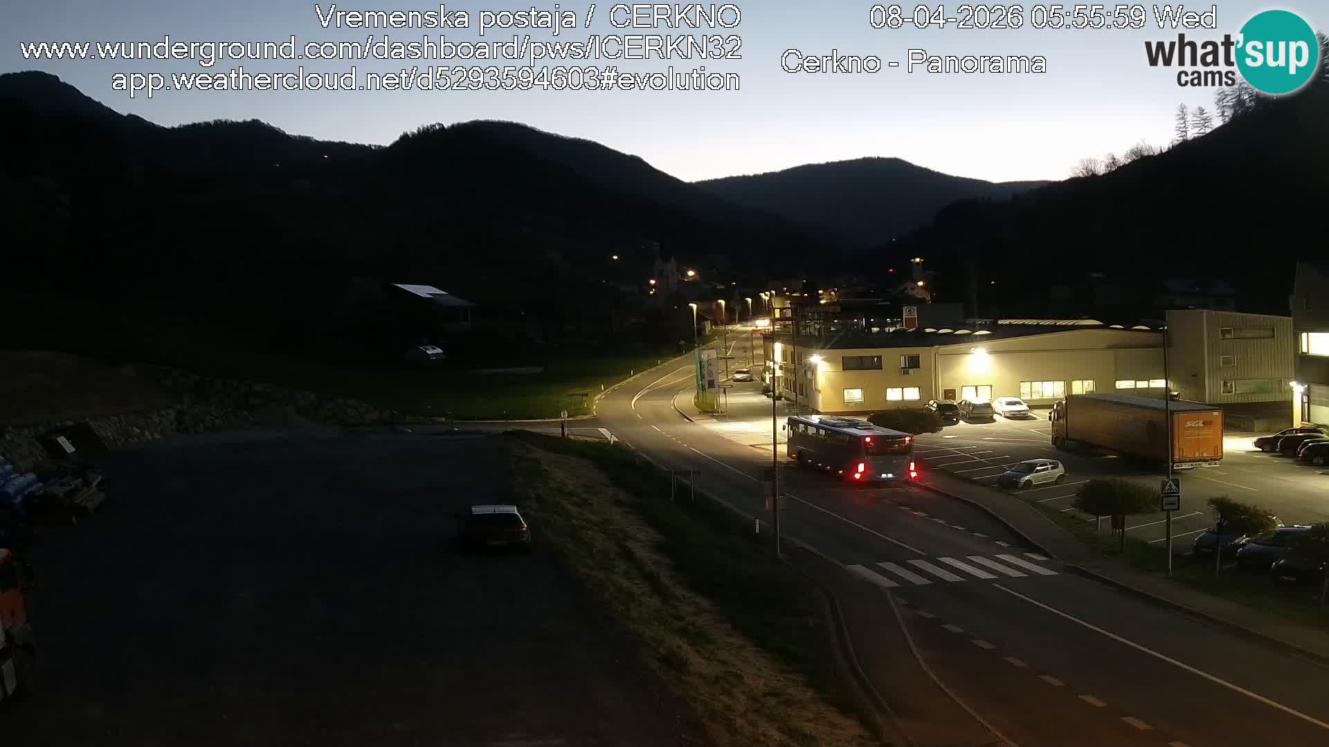 Webcam en direct – Entrée de la ville de Cerkno