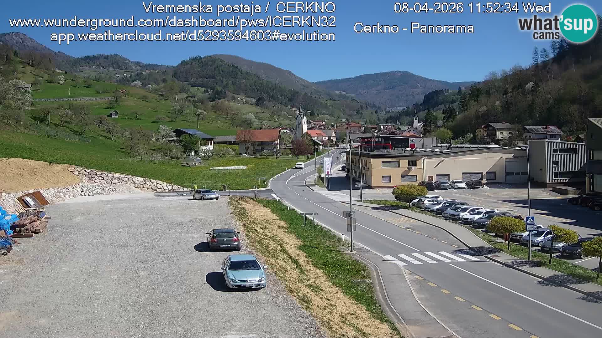 Webcam en direct – Entrée de la ville de Cerkno