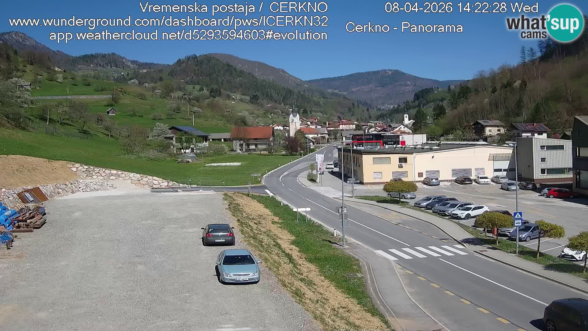 Webcam en direct – Entrée de la ville de Cerkno