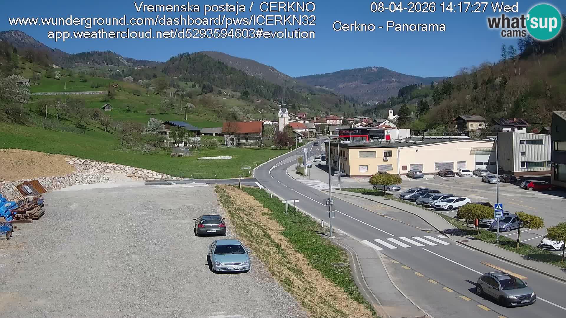 Webcam en direct – Entrée de la ville de Cerkno