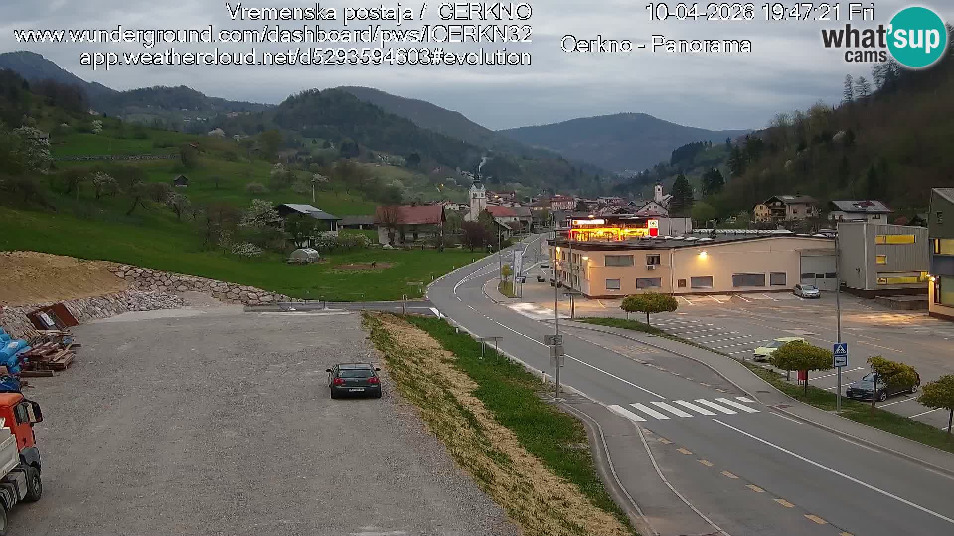 Cerkno entrada a la ciudad Webcam en vivo