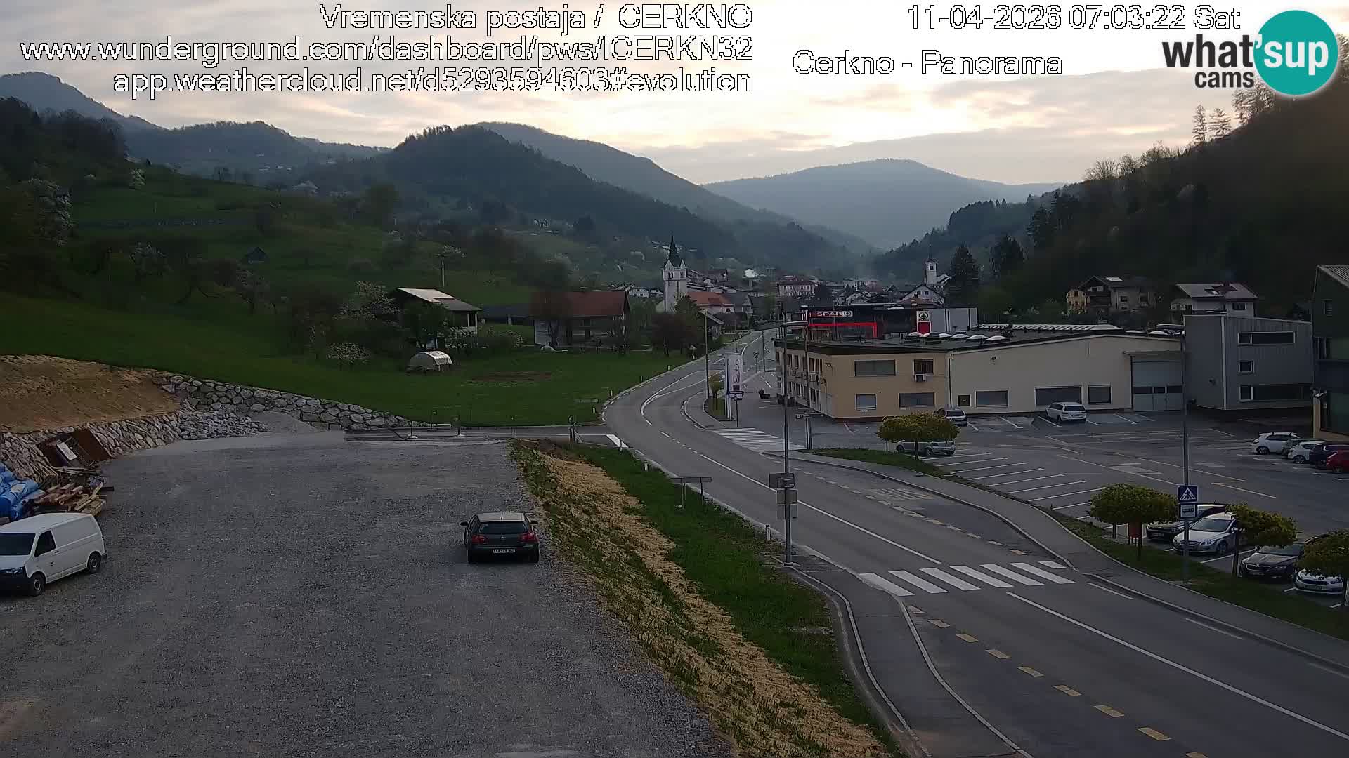 Cerkno entrada a la ciudad Webcam en vivo