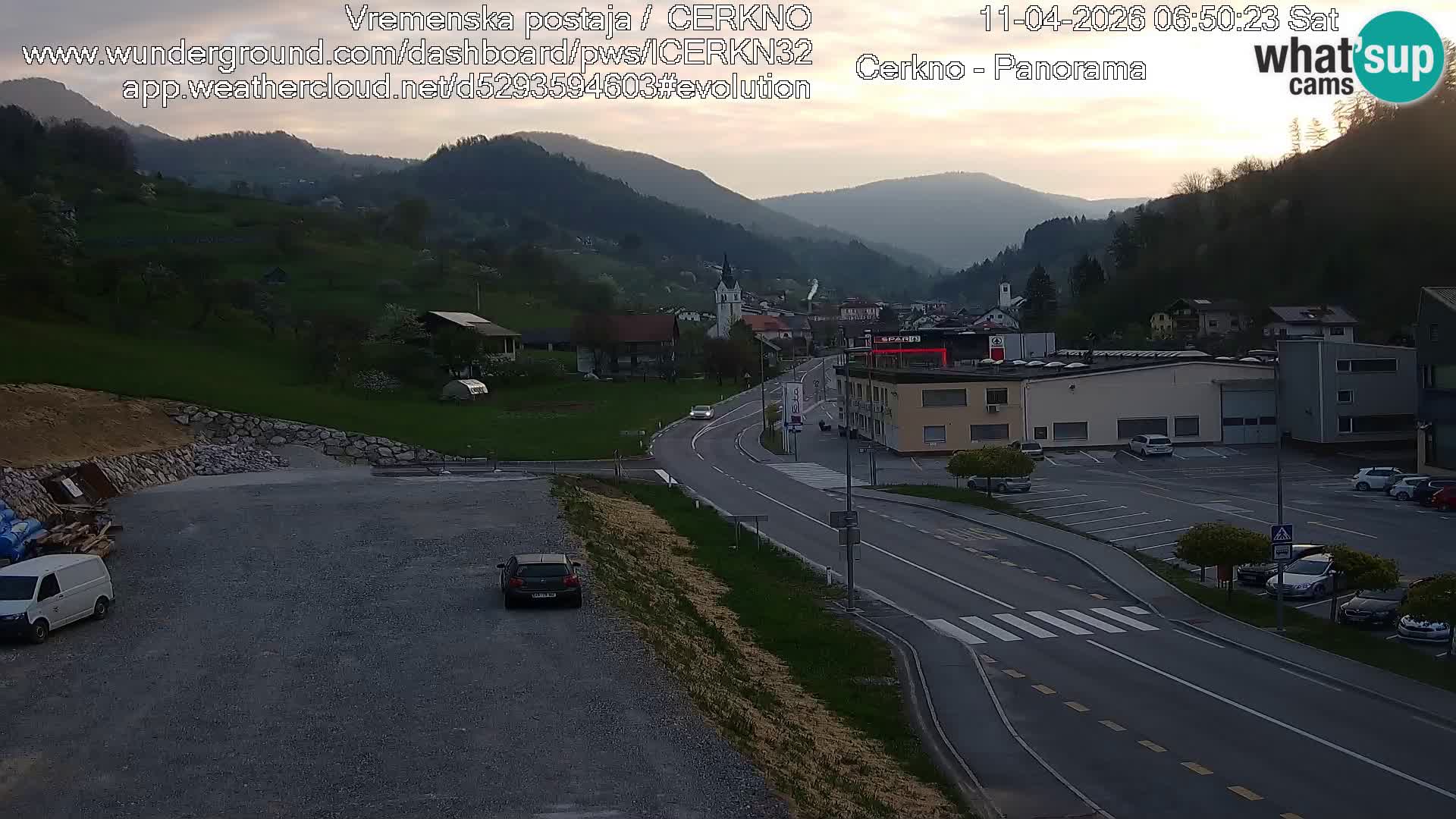 Webcam en direct – Entrée de la ville de Cerkno