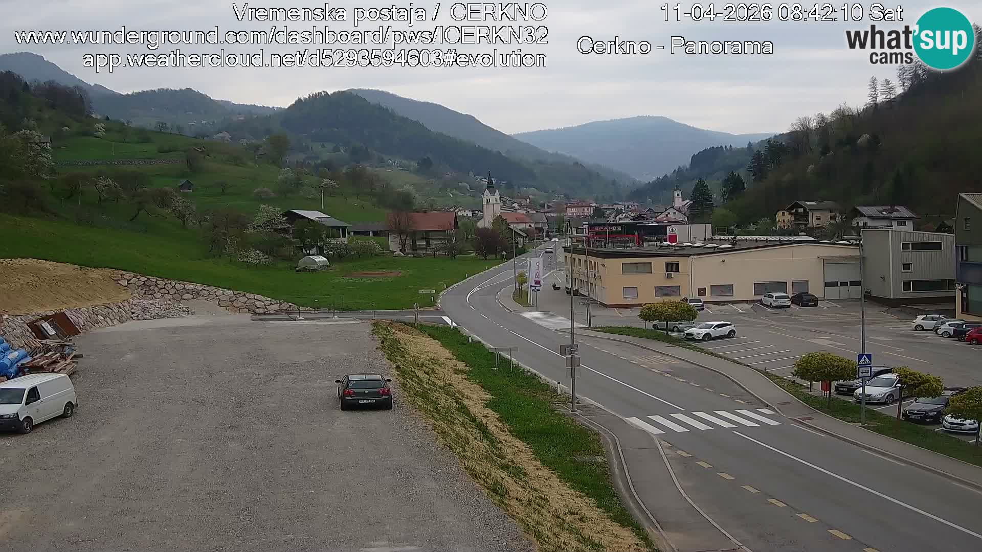 Webcam en direct – Entrée de la ville de Cerkno