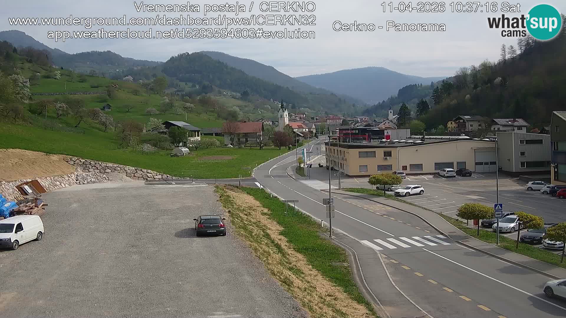 Cerkno city entrance Live Webcam