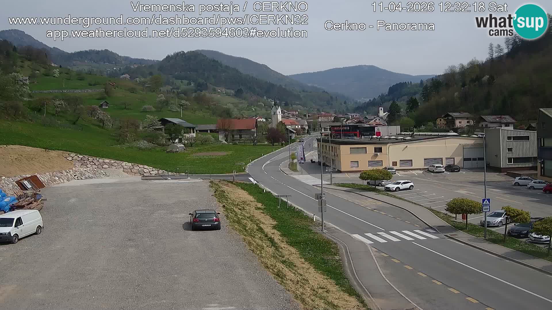 Webcam en direct – Entrée de la ville de Cerkno