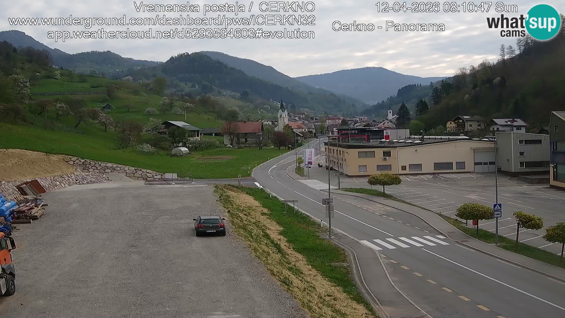 Cerkno city entrance Live Webcam