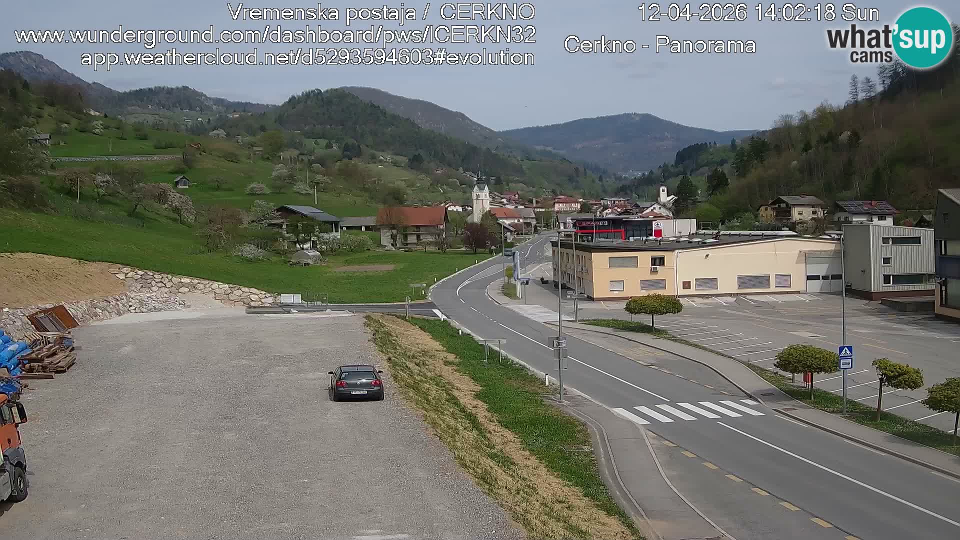 Webcam en direct – Entrée de la ville de Cerkno