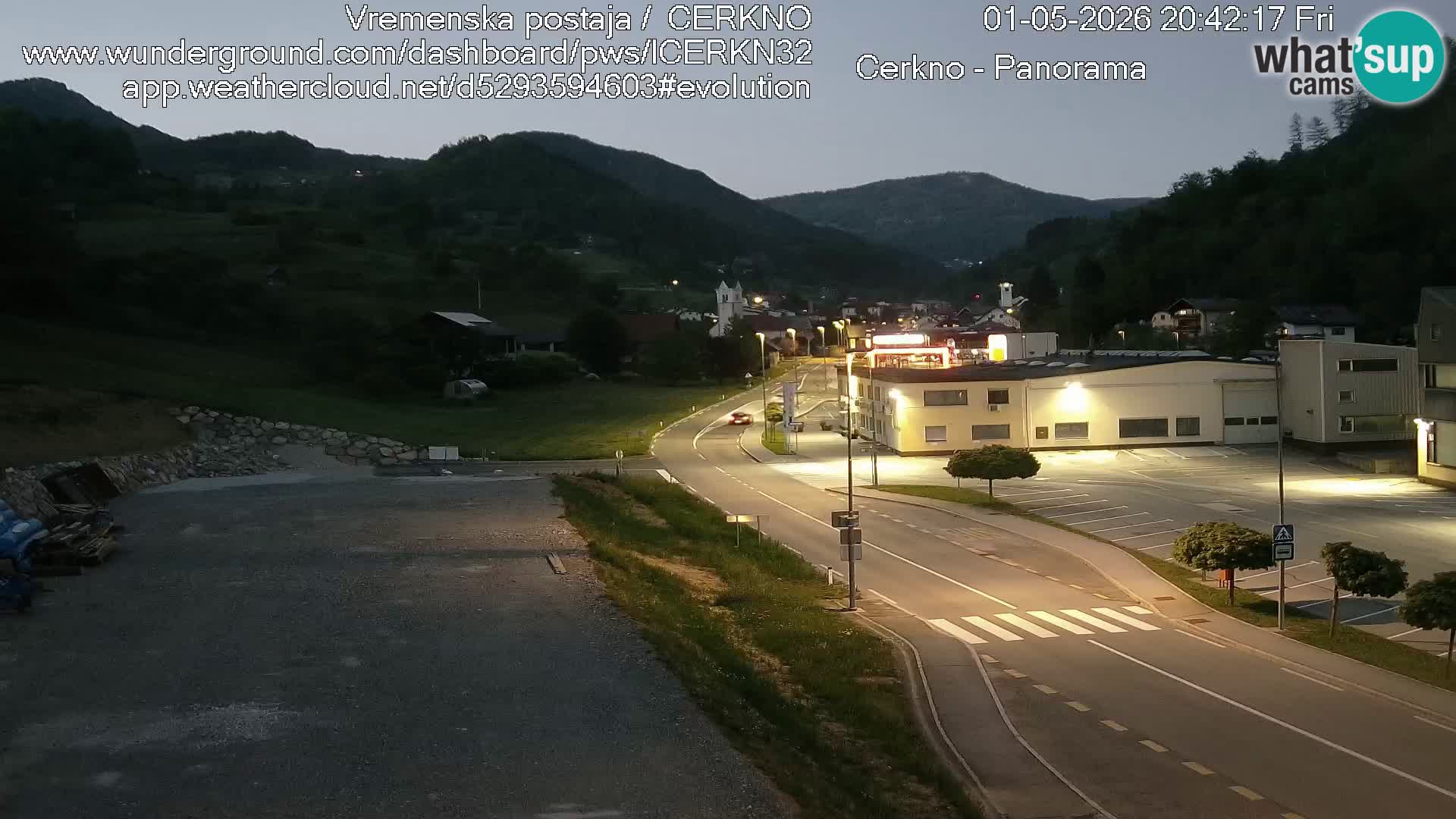 Webcam en direct – Entrée de la ville de Cerkno