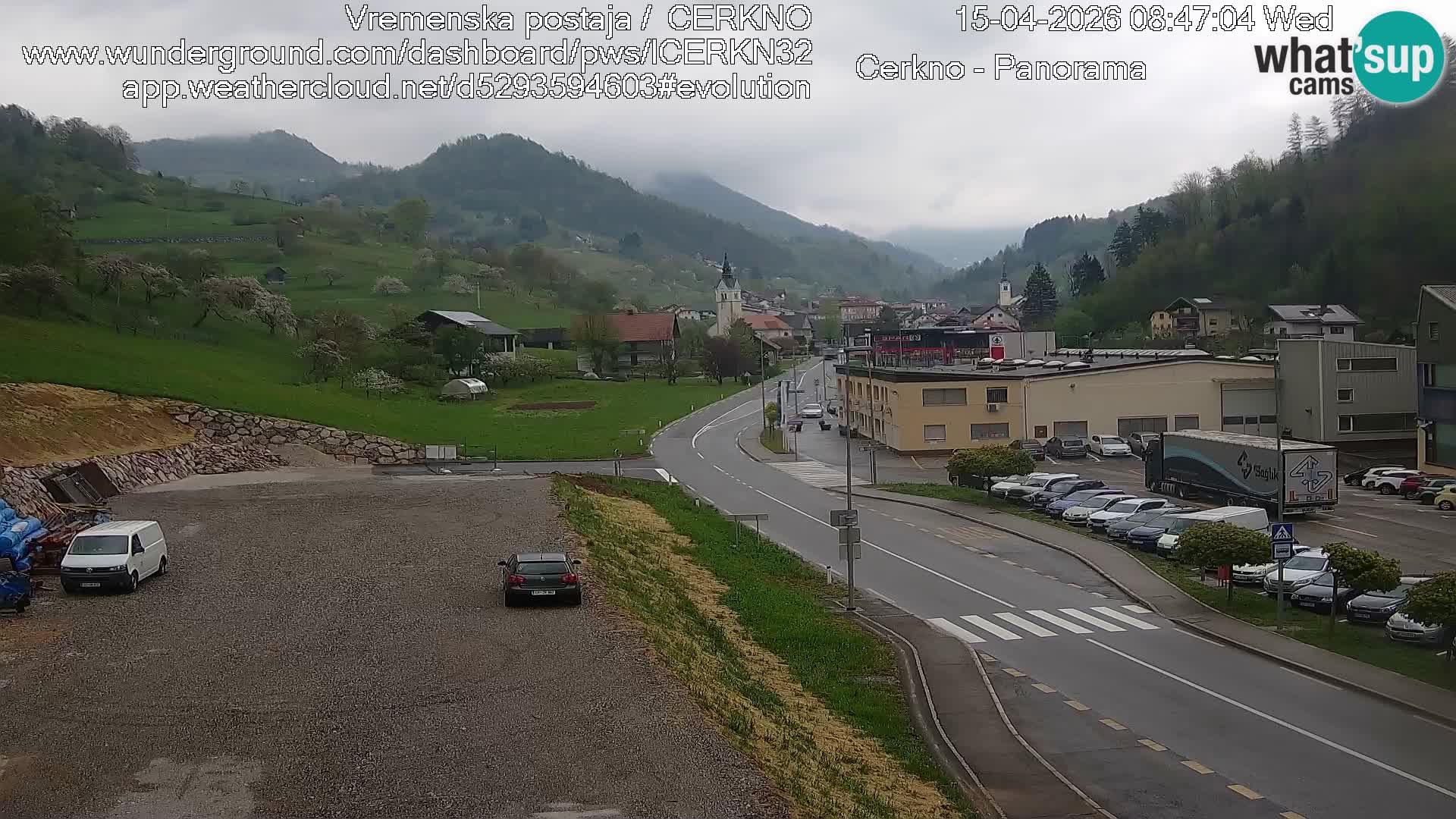 Webcam en direct – Entrée de la ville de Cerkno