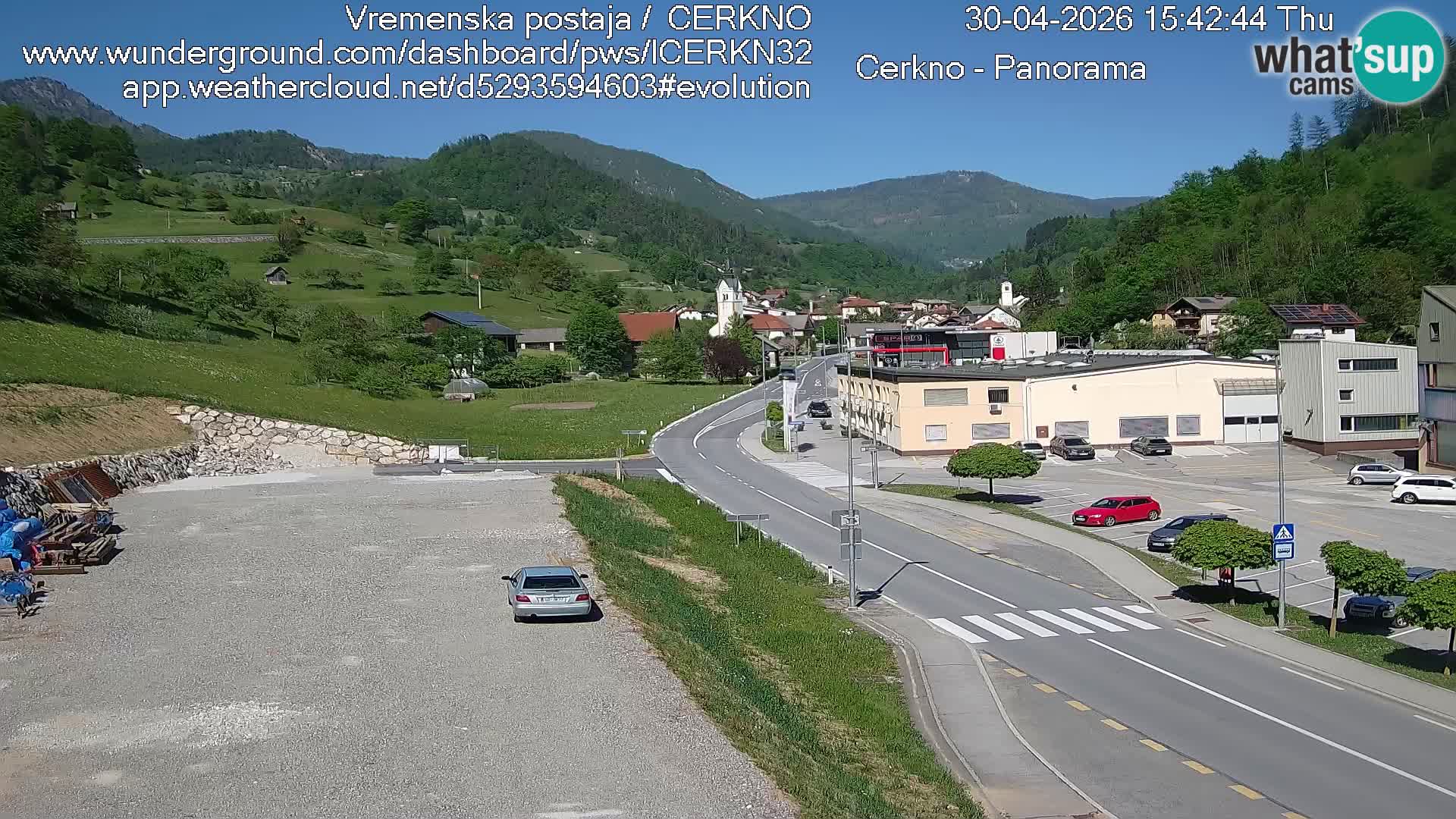 Webcam en direct – Entrée de la ville de Cerkno