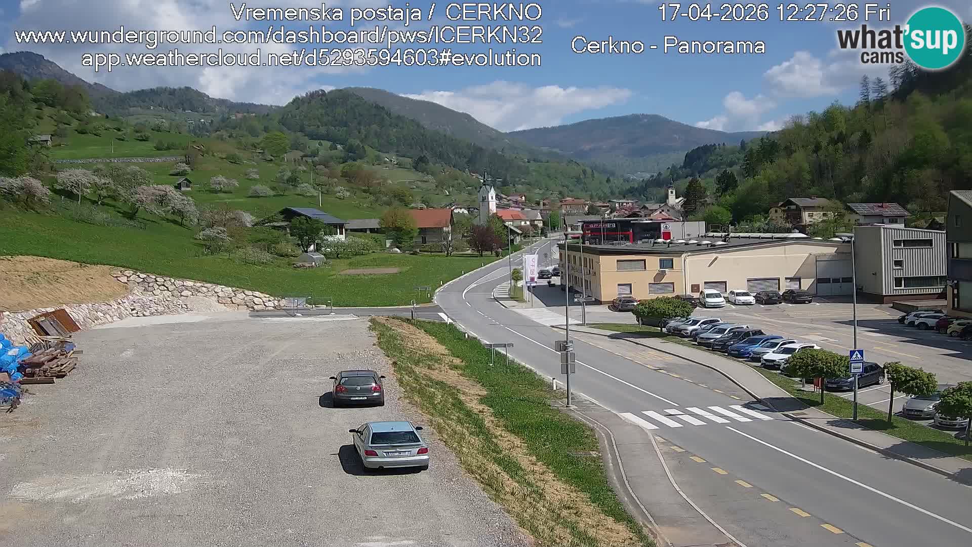 Webcam en direct – Entrée de la ville de Cerkno