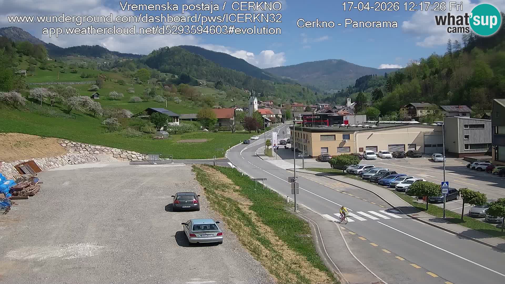 Cerkno entrada a la ciudad Webcam en vivo