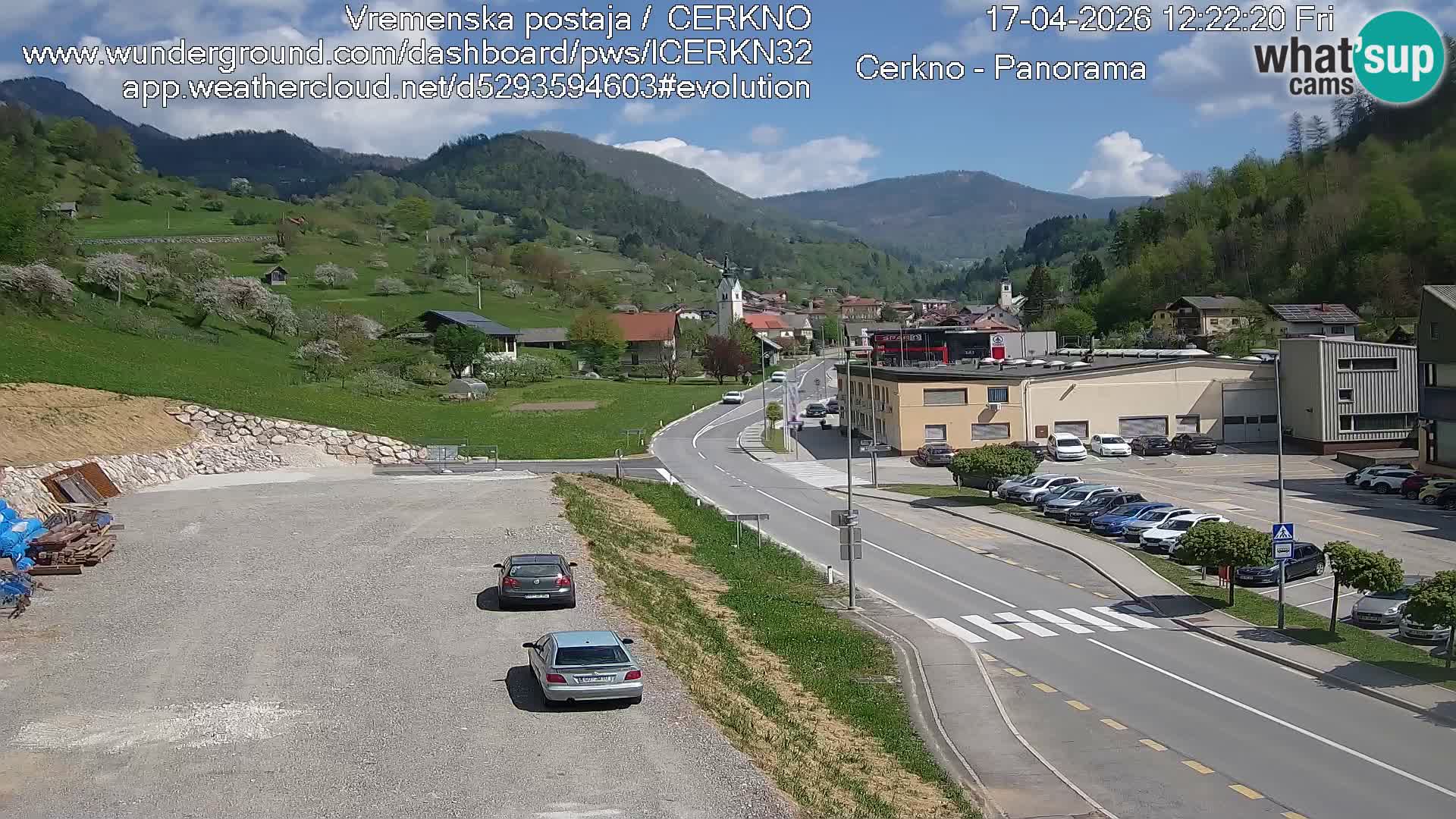 Webcam en direct – Entrée de la ville de Cerkno