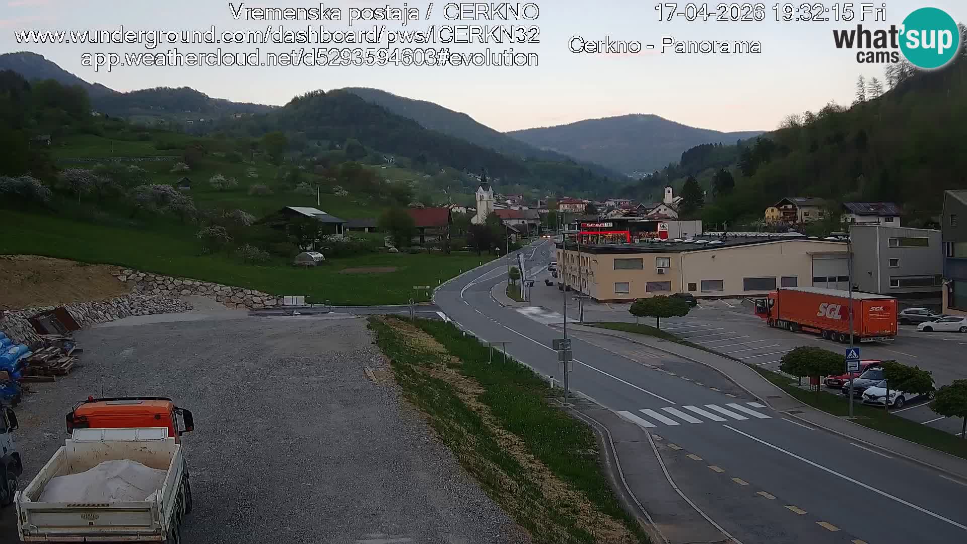 Cerkno Stadteingang Live-Webcam