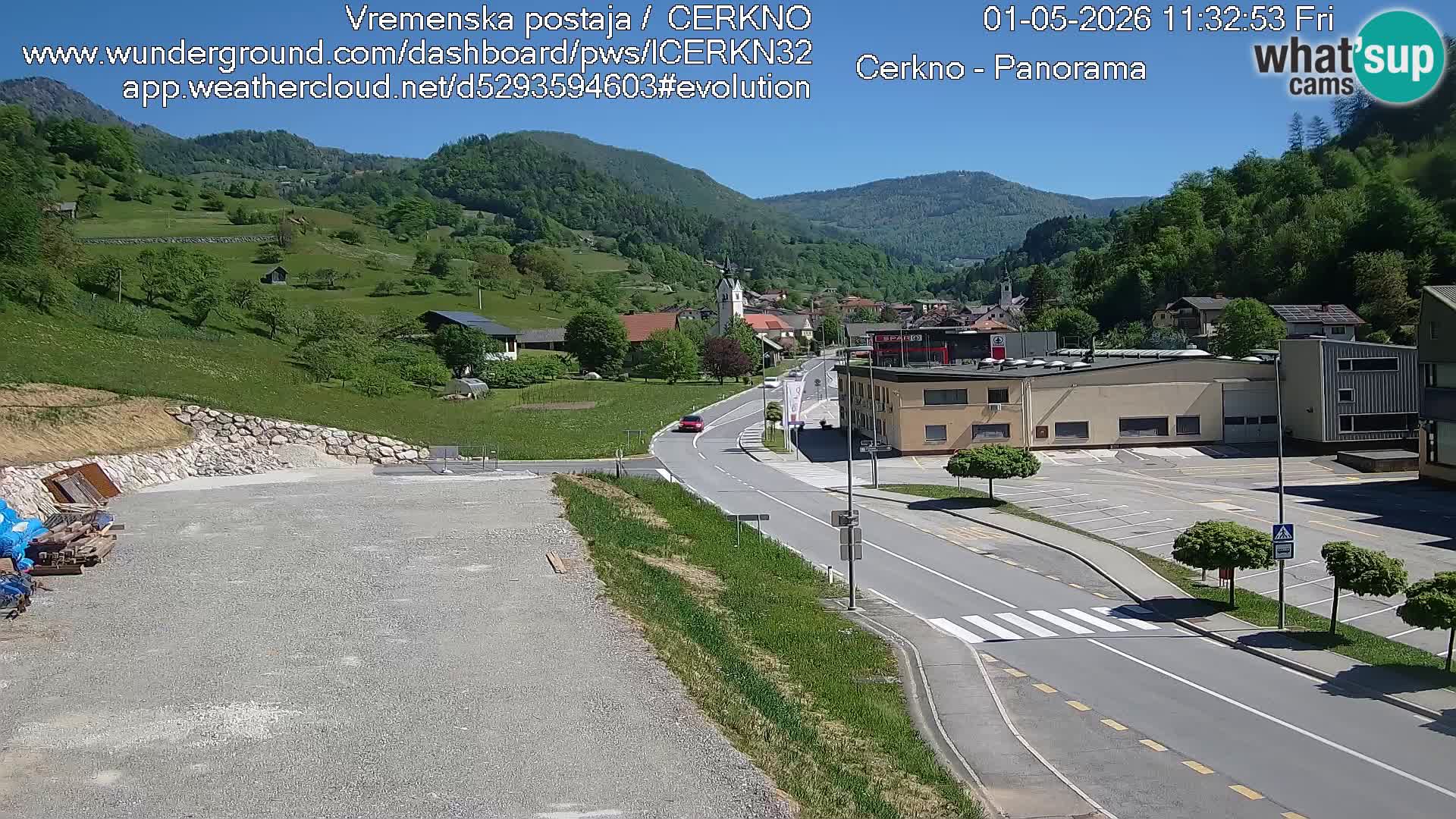 Cerkno entrada a la ciudad Webcam en vivo