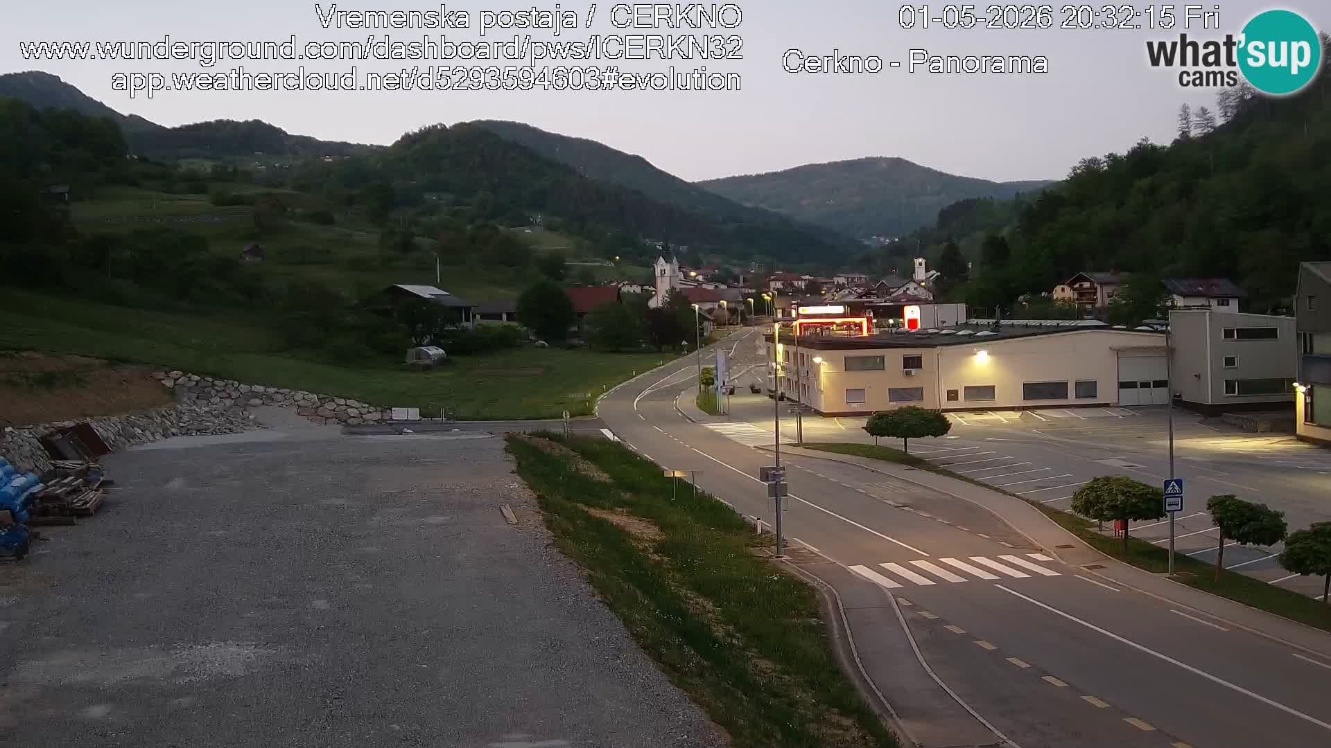 Webcam en direct – Entrée de la ville de Cerkno