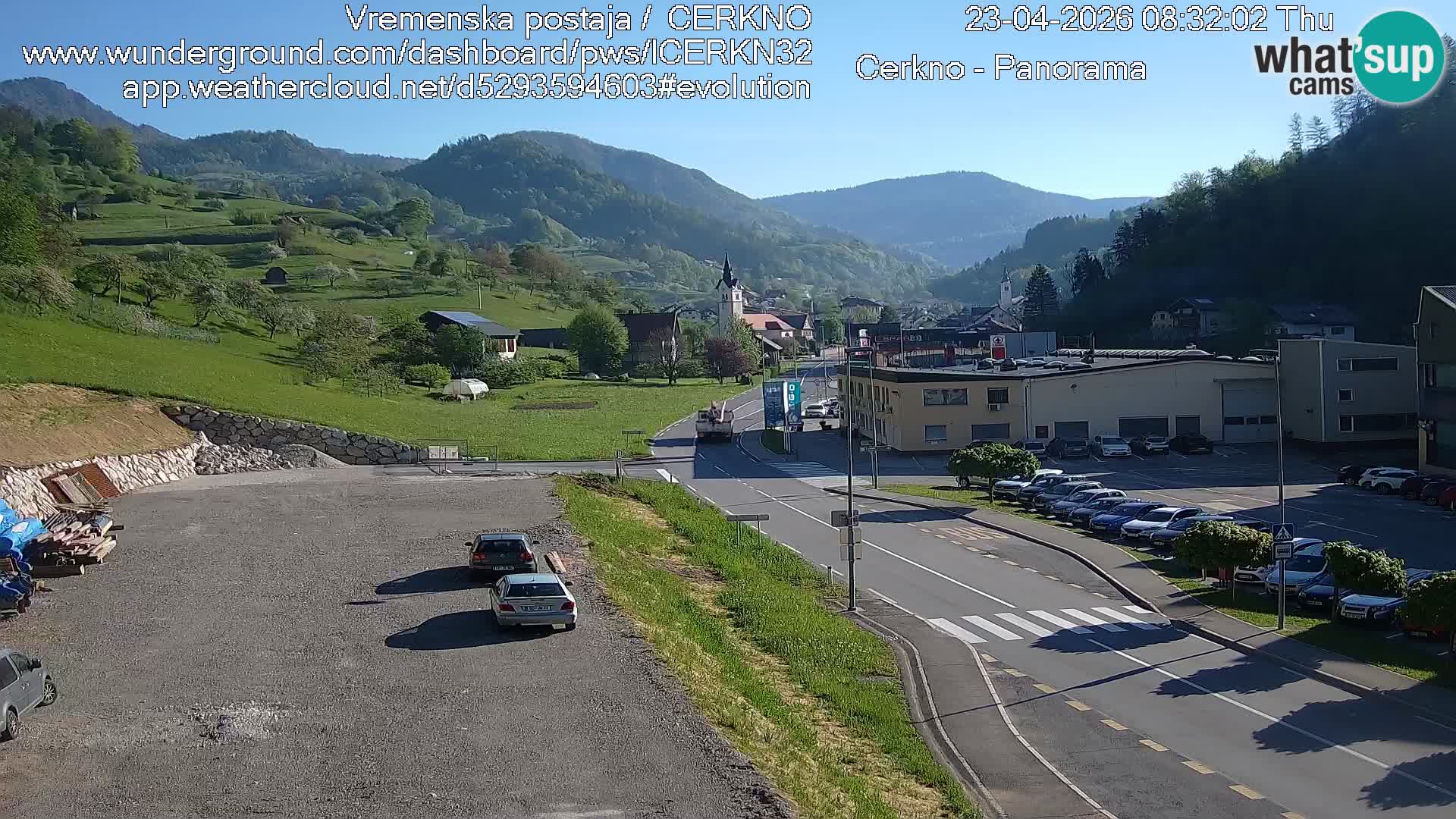 Webcam en direct – Entrée de la ville de Cerkno