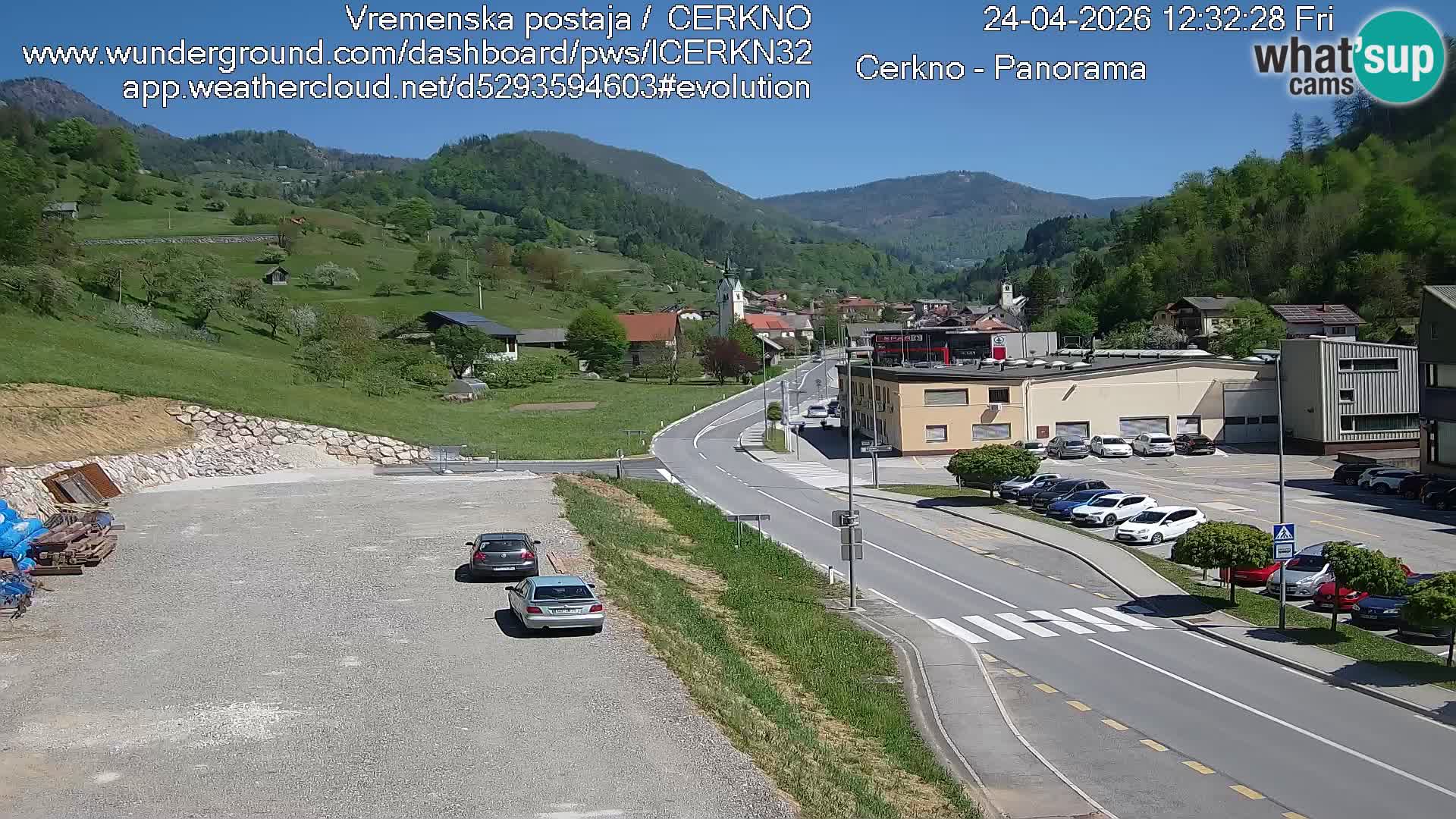 Webcam en direct – Entrée de la ville de Cerkno