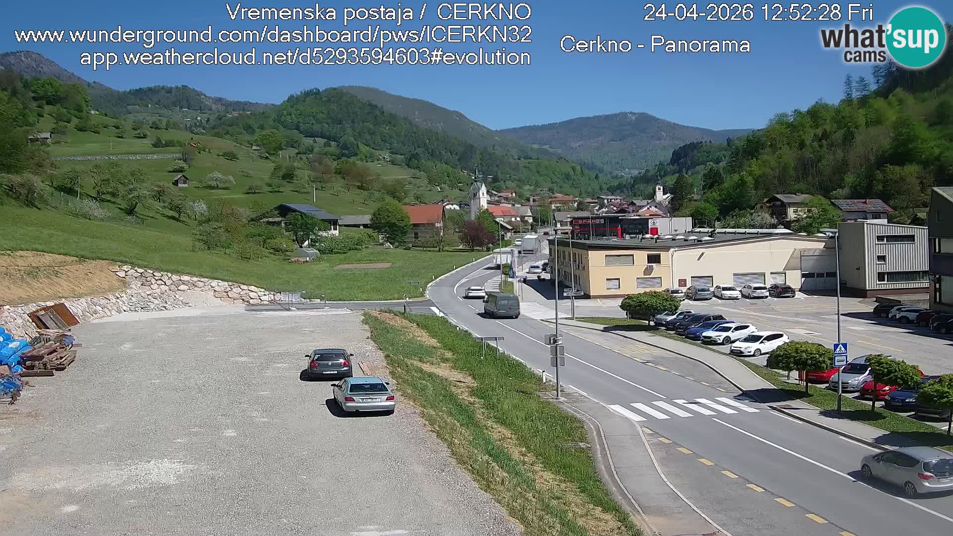 Webcam en direct – Entrée de la ville de Cerkno
