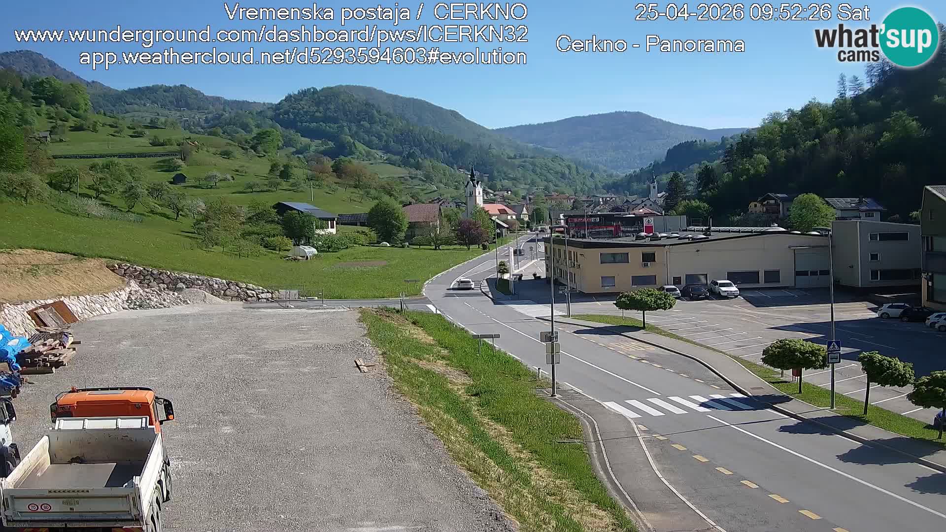 Webcam en direct – Entrée de la ville de Cerkno
