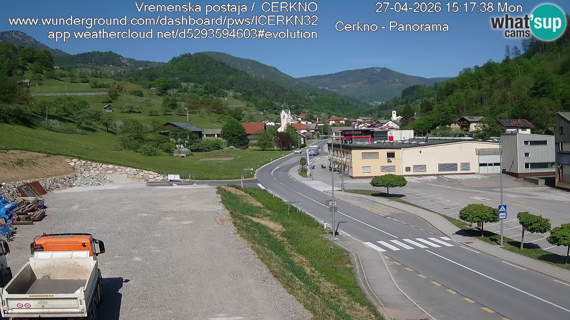 Cerkno city entrance Live Webcam