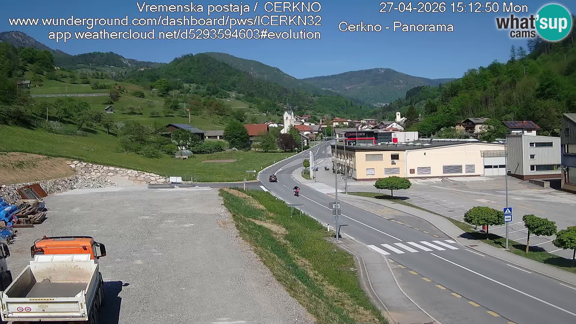 Cerkno city entrance Live Webcam