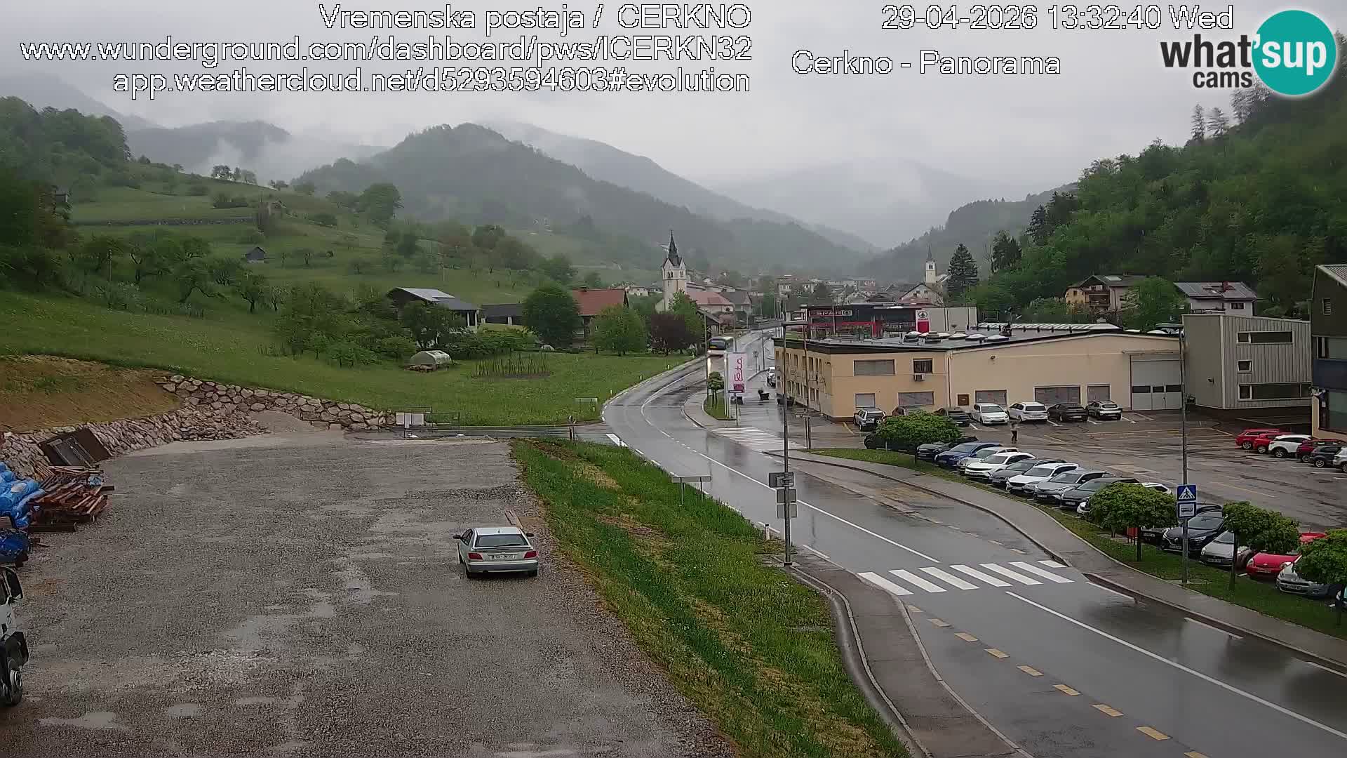 Cerkno entrada a la ciudad Webcam en vivo