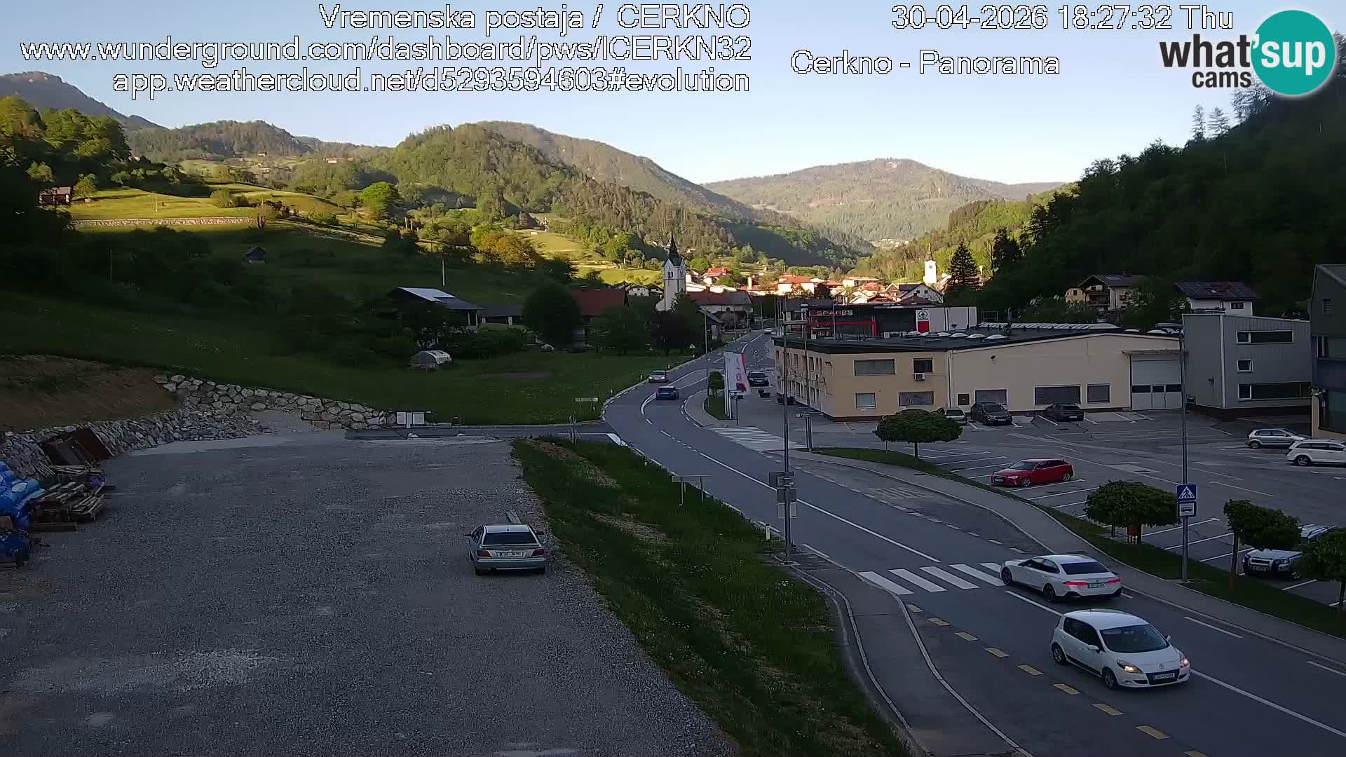 Webcam en direct – Entrée de la ville de Cerkno