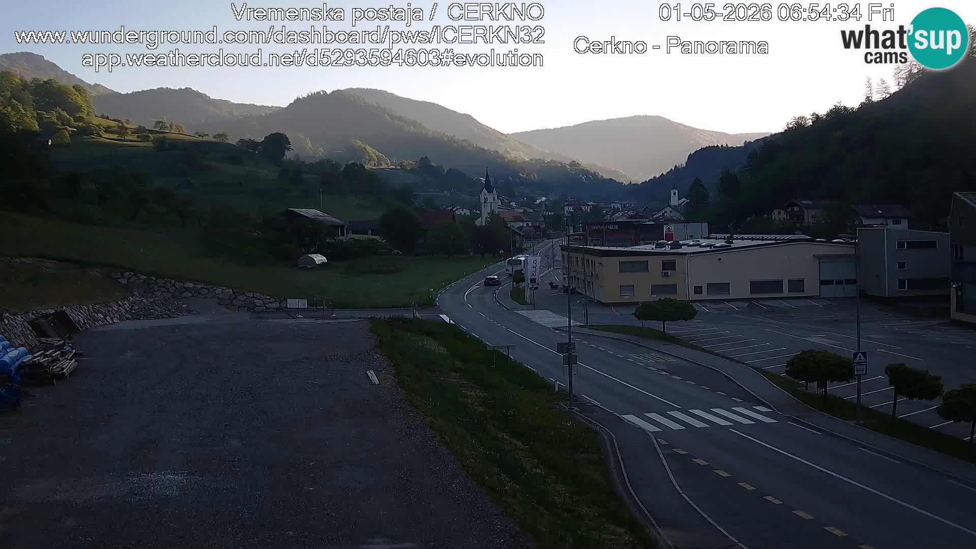 Cerkno entrada a la ciudad Webcam en vivo