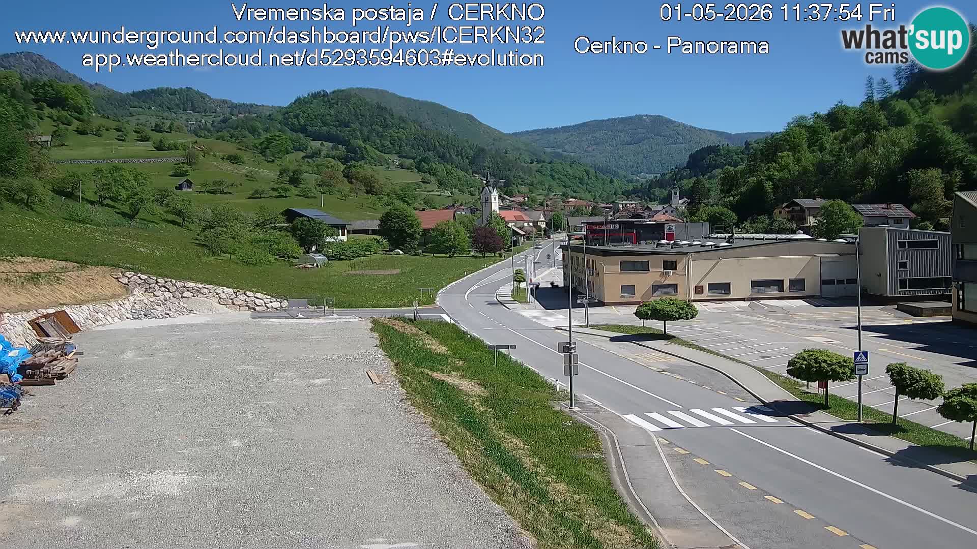 Cerkno entrada a la ciudad Webcam en vivo