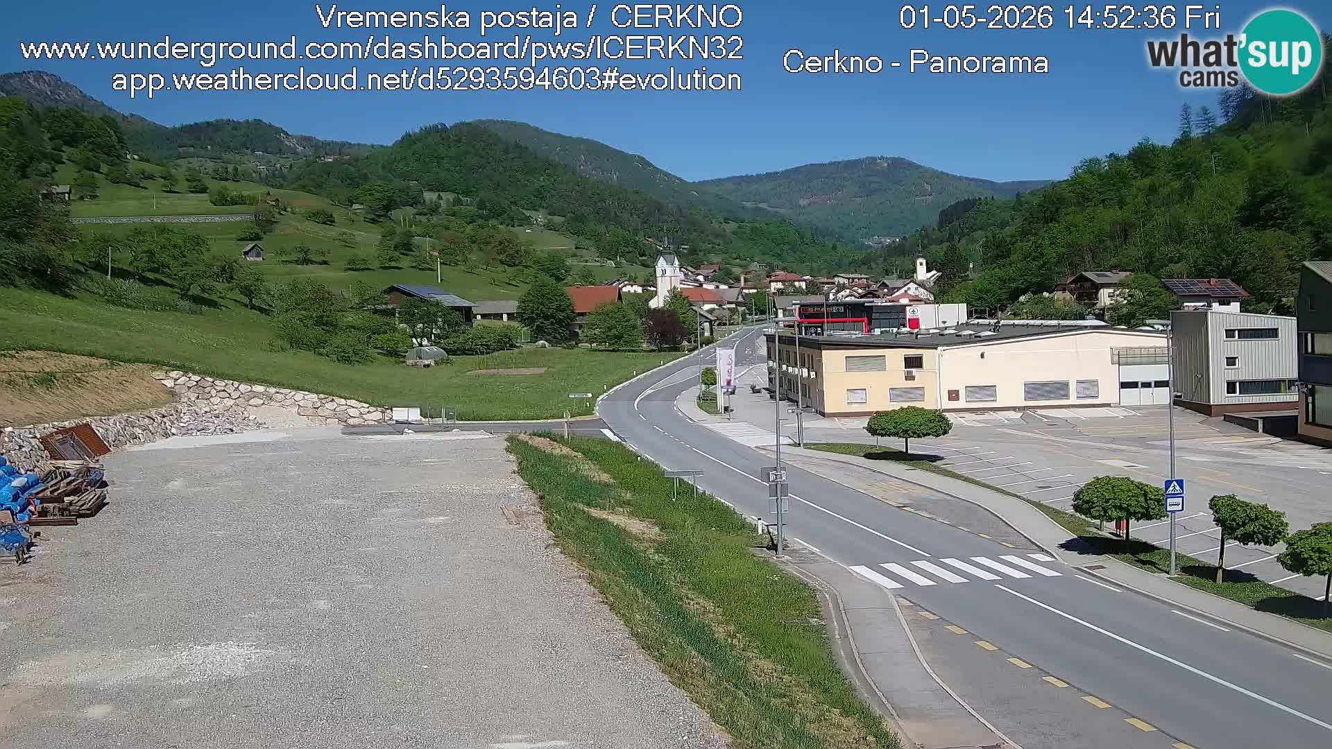 Cerkno entrada a la ciudad Webcam en vivo