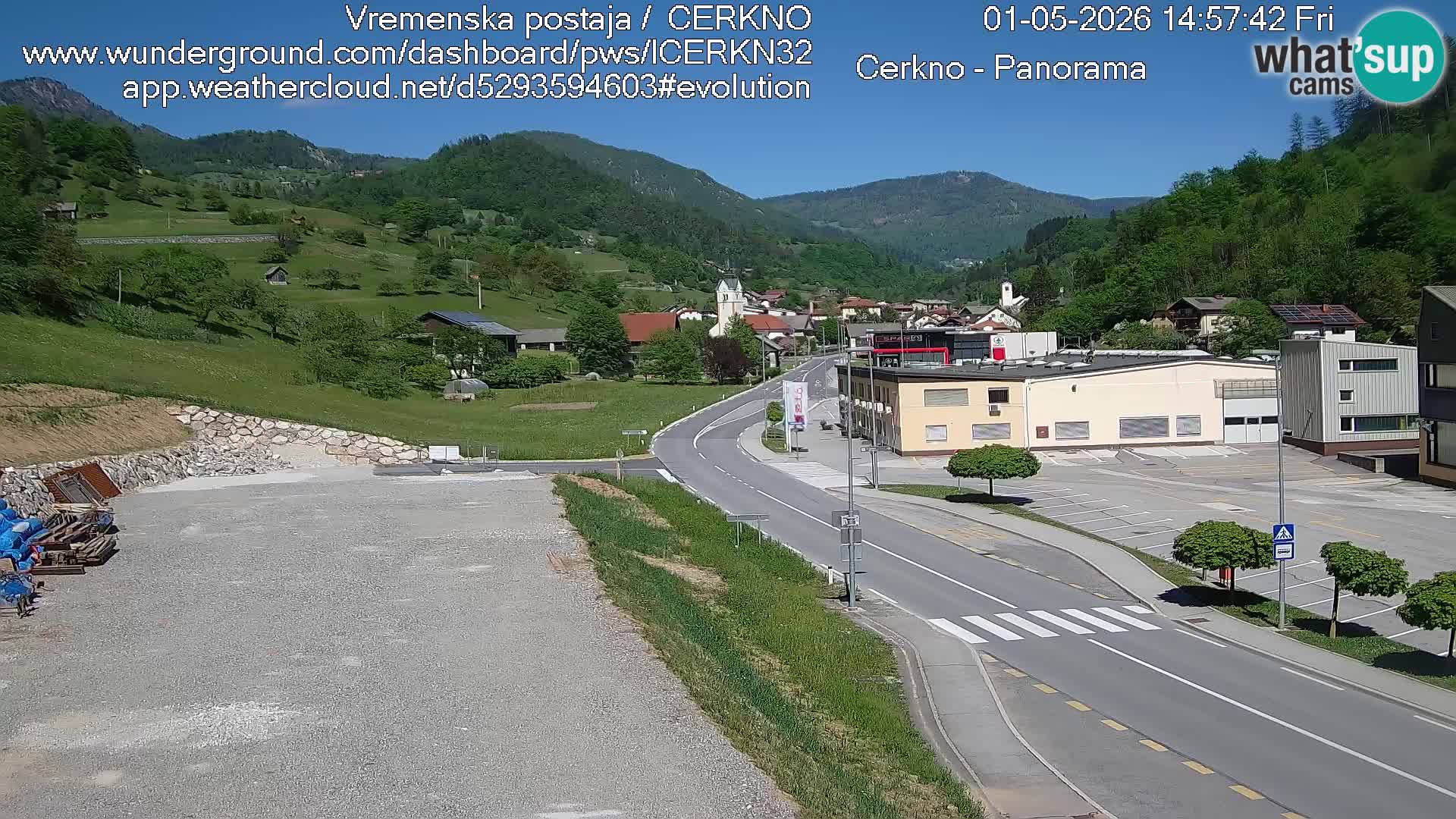 Cerkno entrada a la ciudad Webcam en vivo