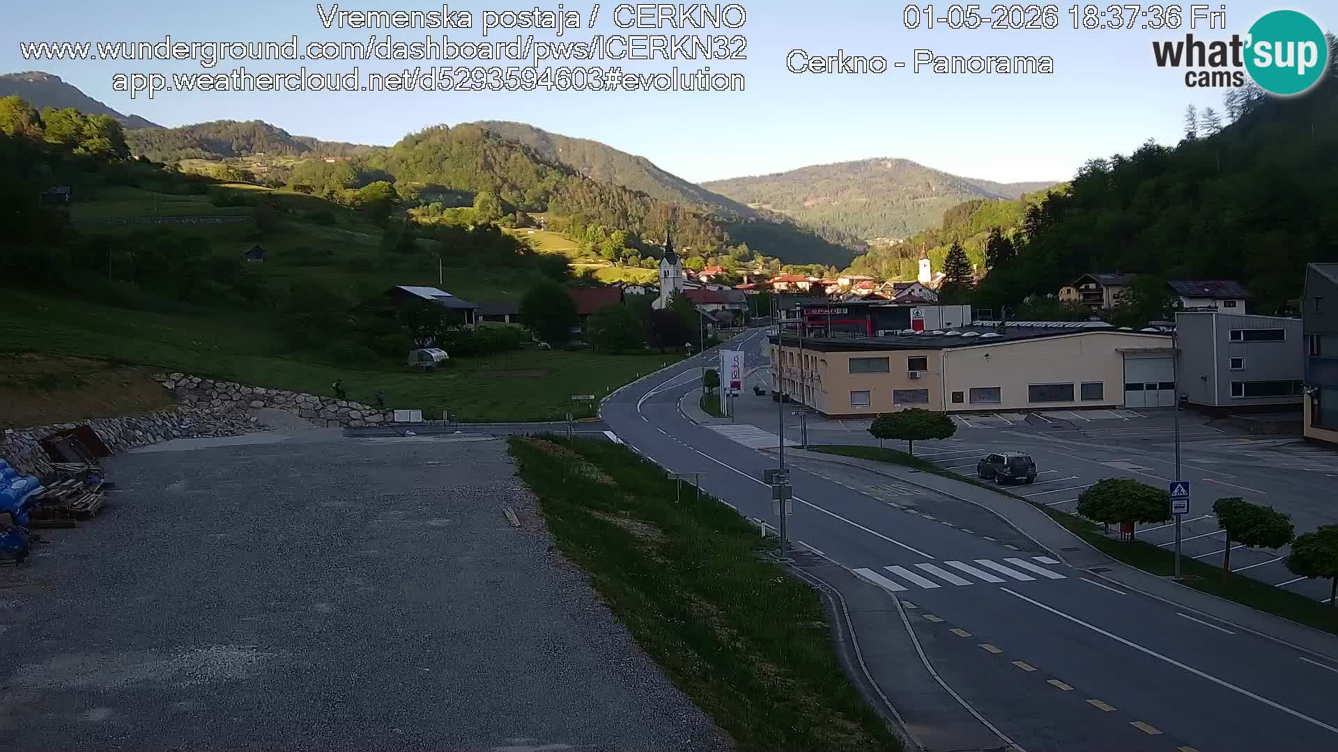 Cerkno city entrance Live Webcam
