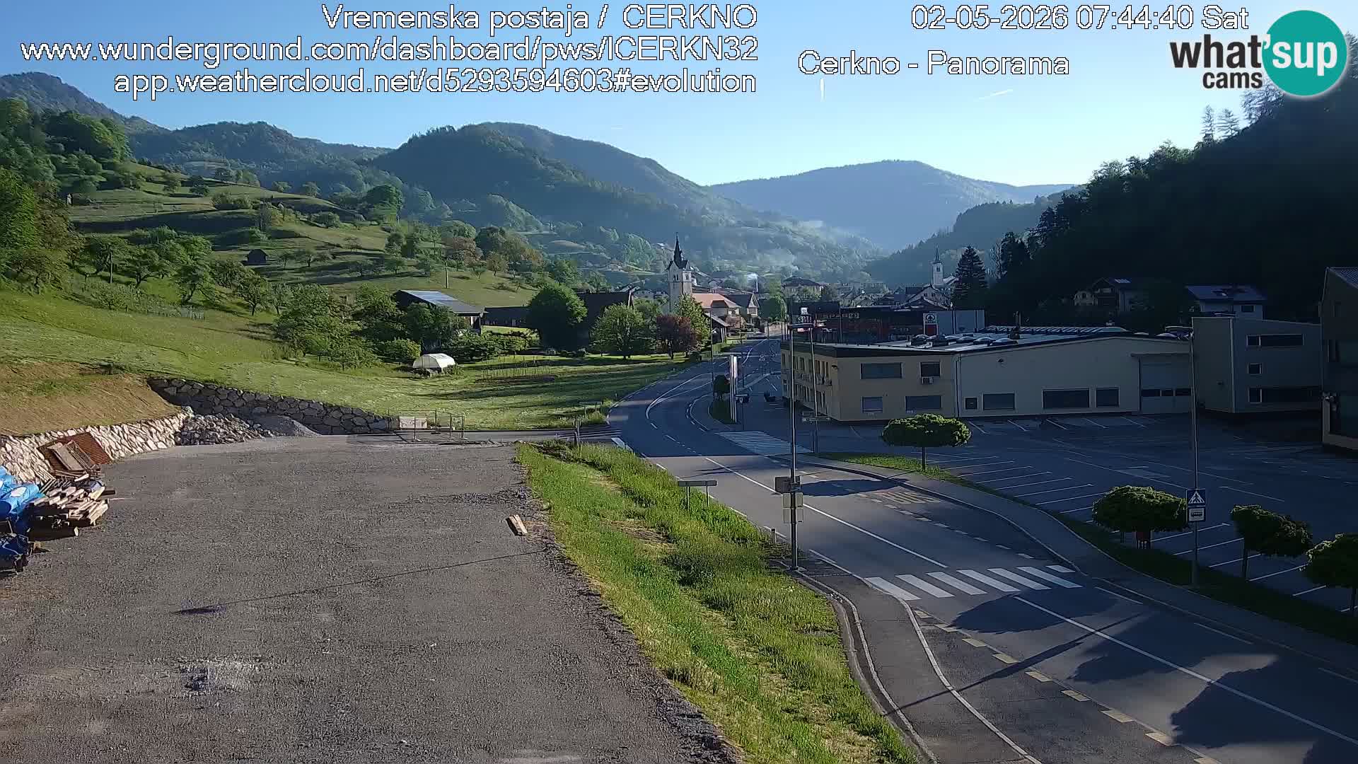 Webcam en direct – Entrée de la ville de Cerkno
