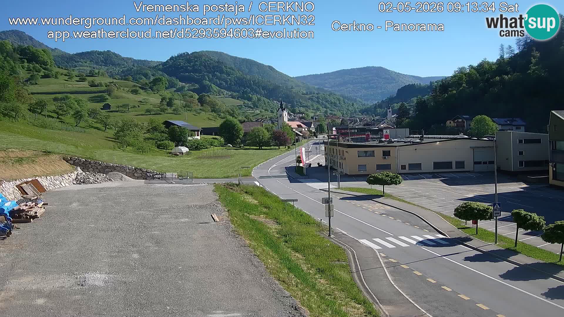 Cerkno city entrance Live Webcam