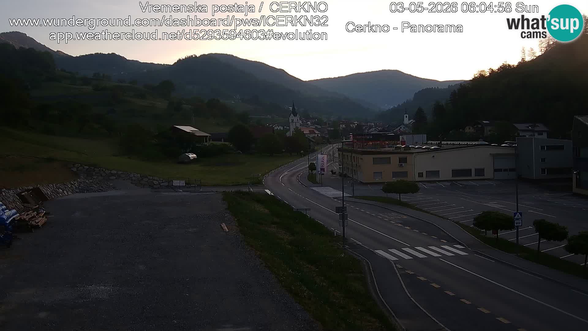 Cerkno entrada a la ciudad Webcam en vivo