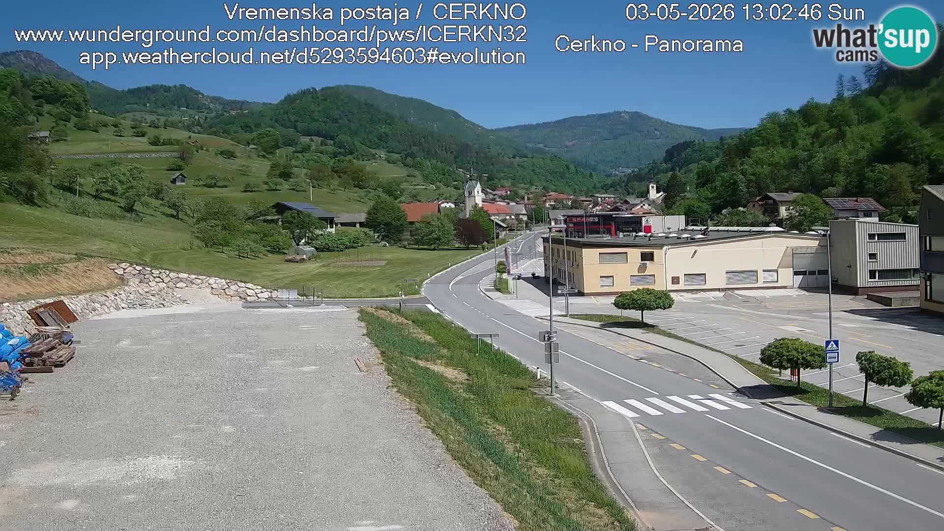 Cerkno city entrance Live Webcam