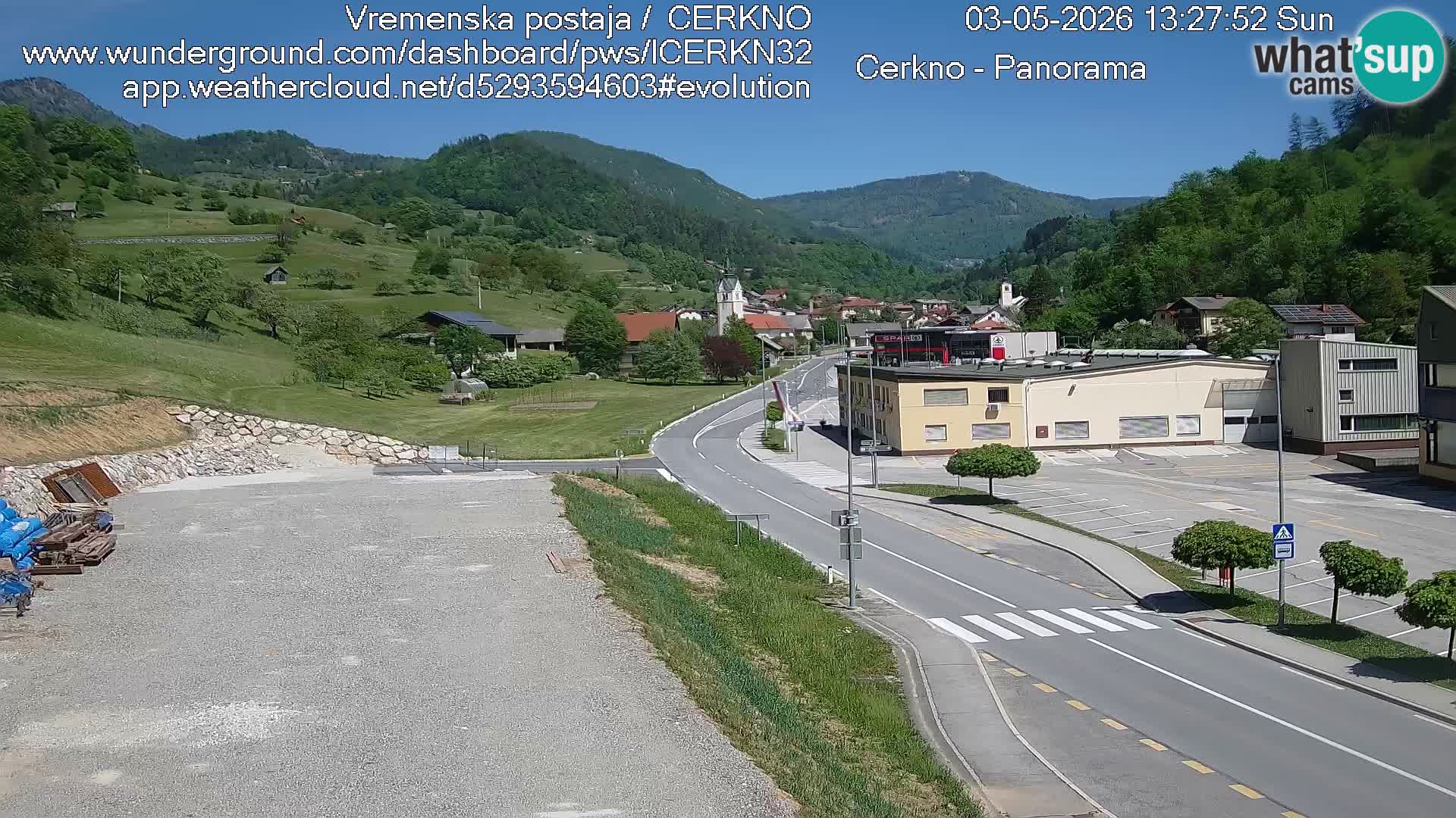 Cerkno city entrance Live Webcam