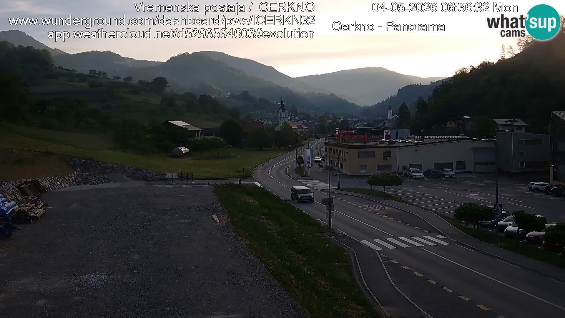Cerkno city entrance Live Webcam