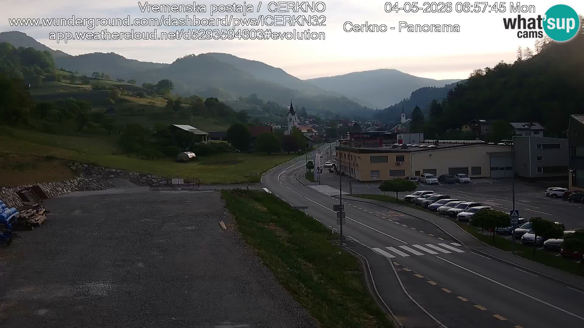 Cerkno city entrance Live Webcam
