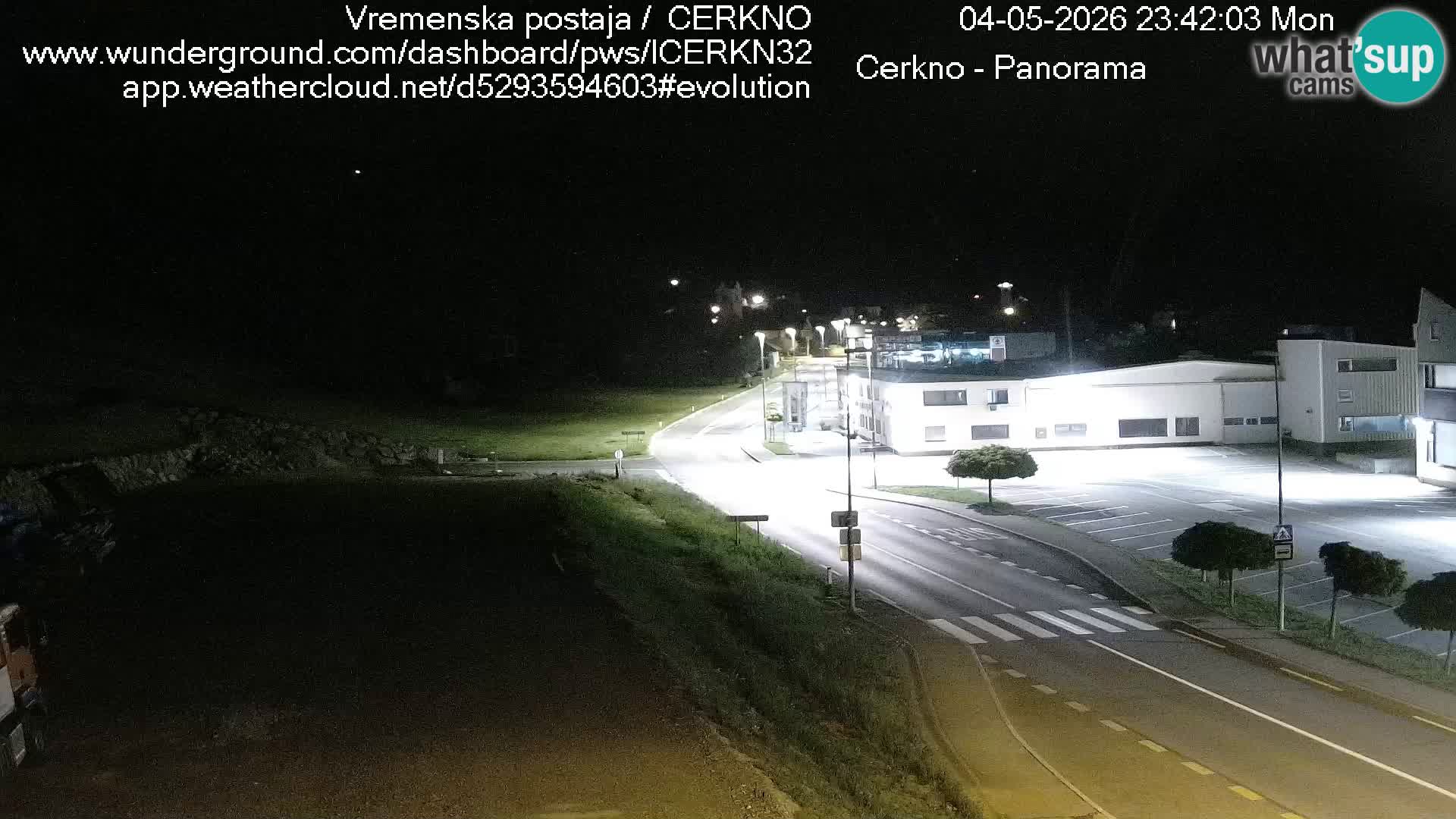Webcam en direct – Entrée de la ville de Cerkno