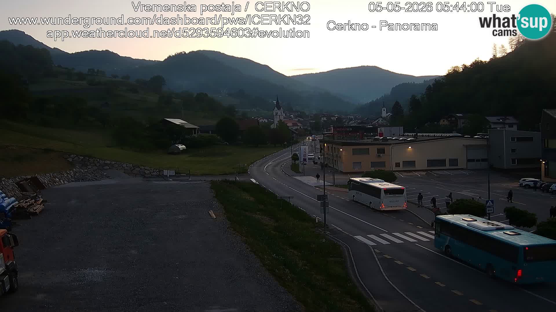 Cerkno city entrance Live Webcam