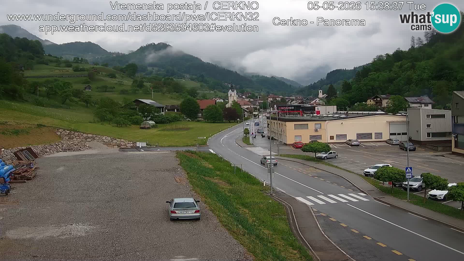 Cerkno entrada a la ciudad Webcam en vivo