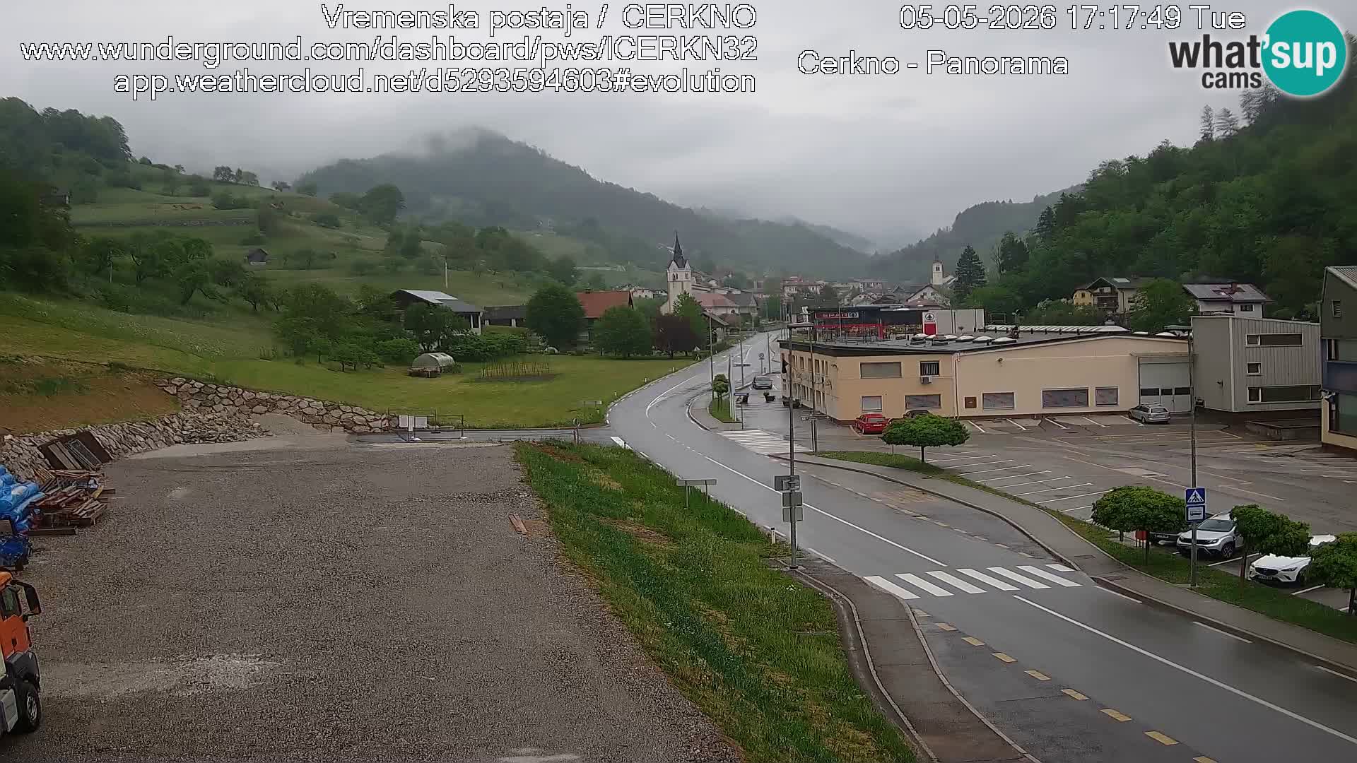 Cerkno city entrance Live Webcam