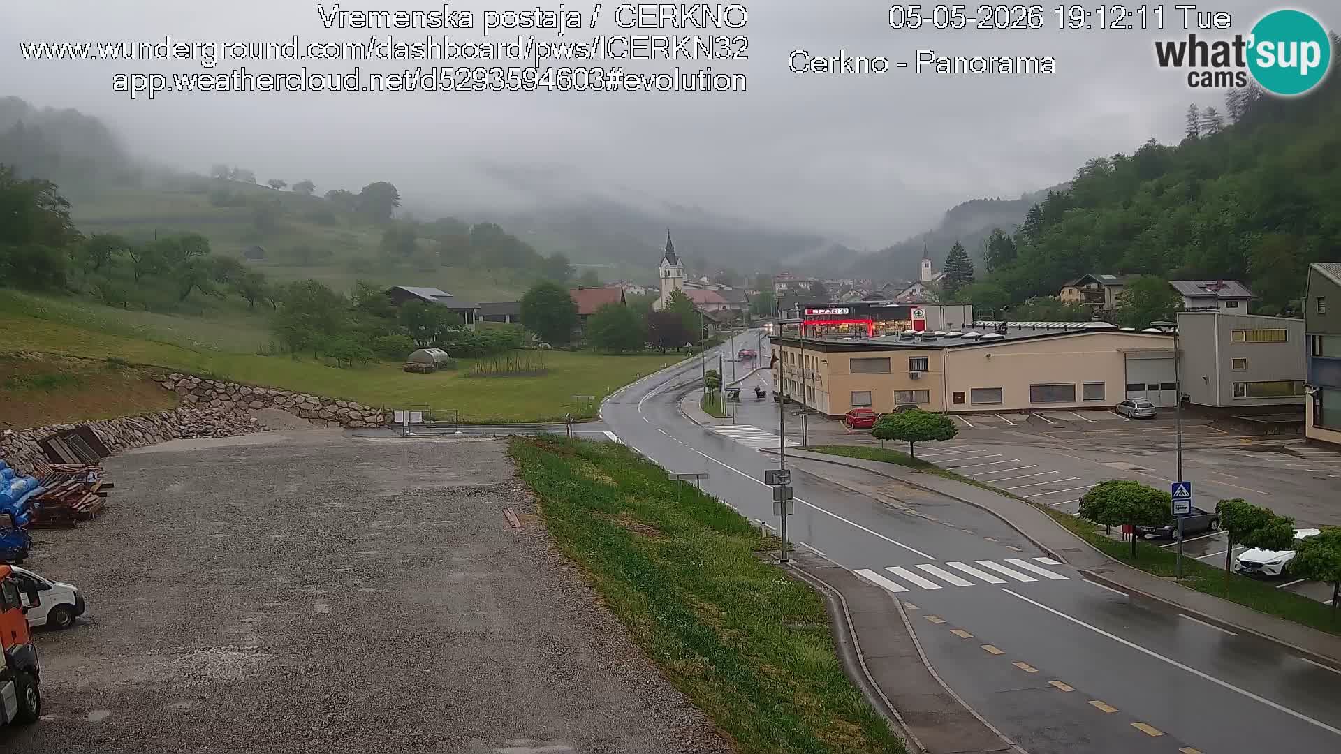Cerkno city entrance Live Webcam