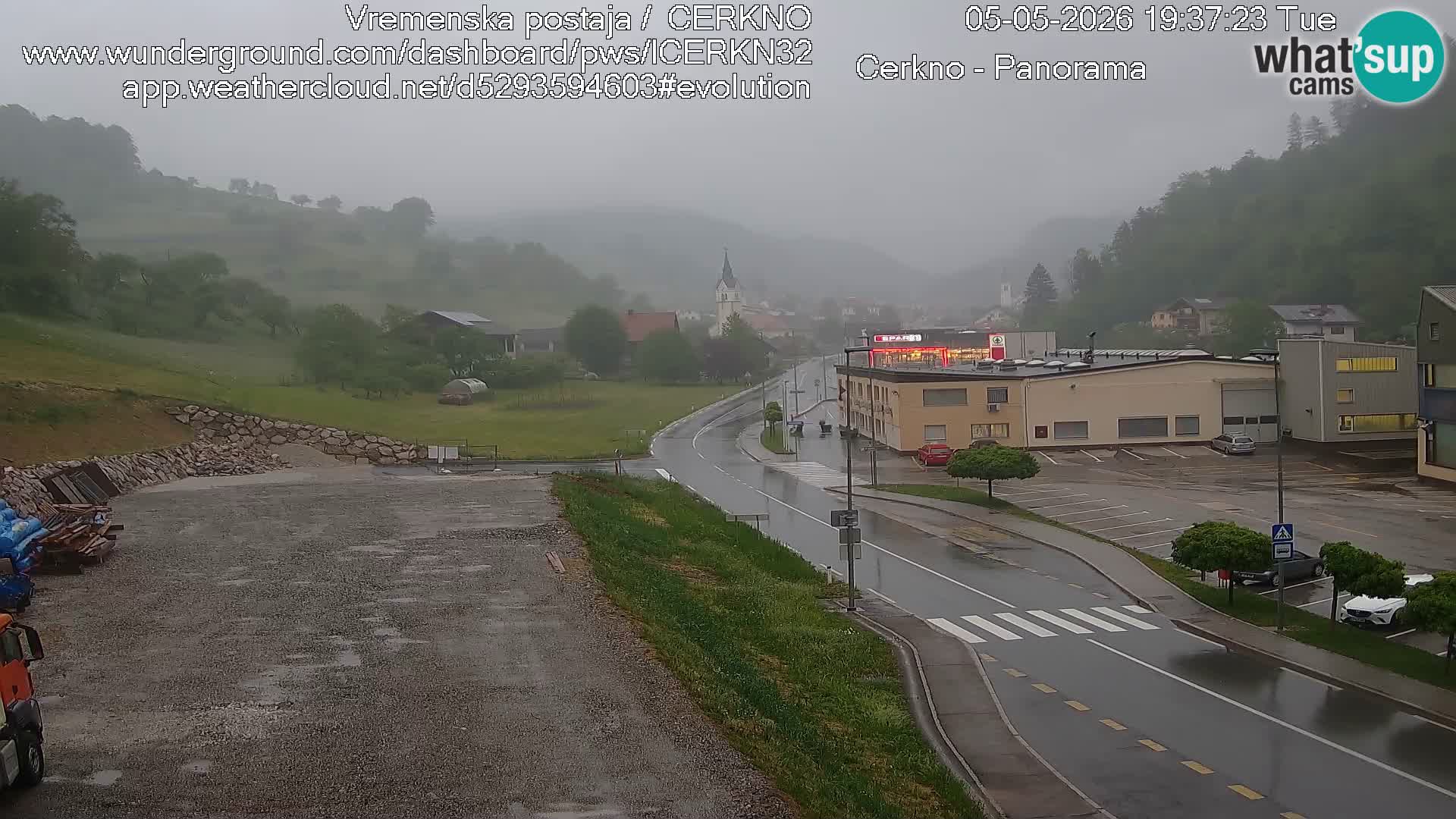 Cerkno city entrance Live Webcam