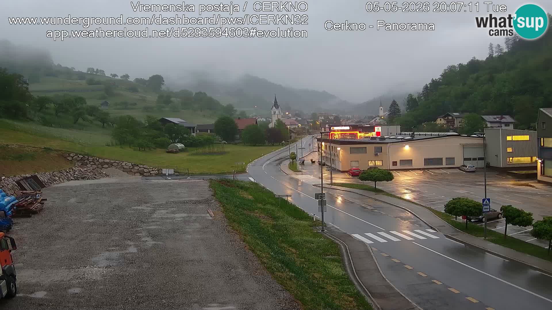 Webcam en direct – Entrée de la ville de Cerkno