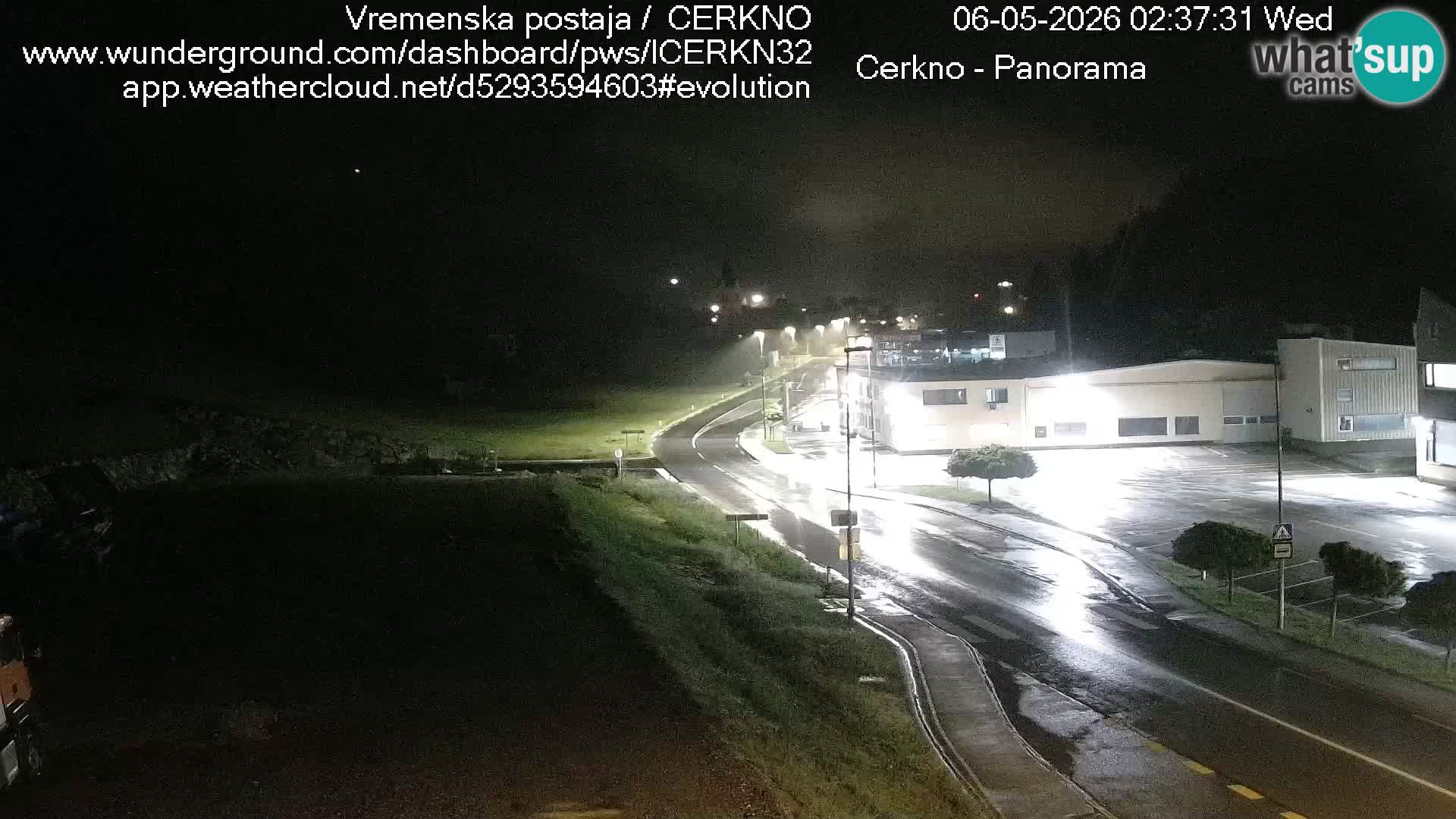 Cerkno city entrance Live Webcam